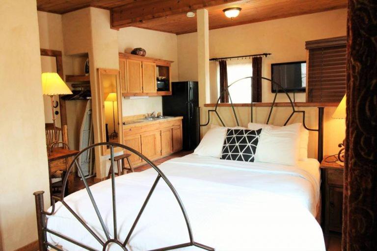 The Maverick Inn photo 19