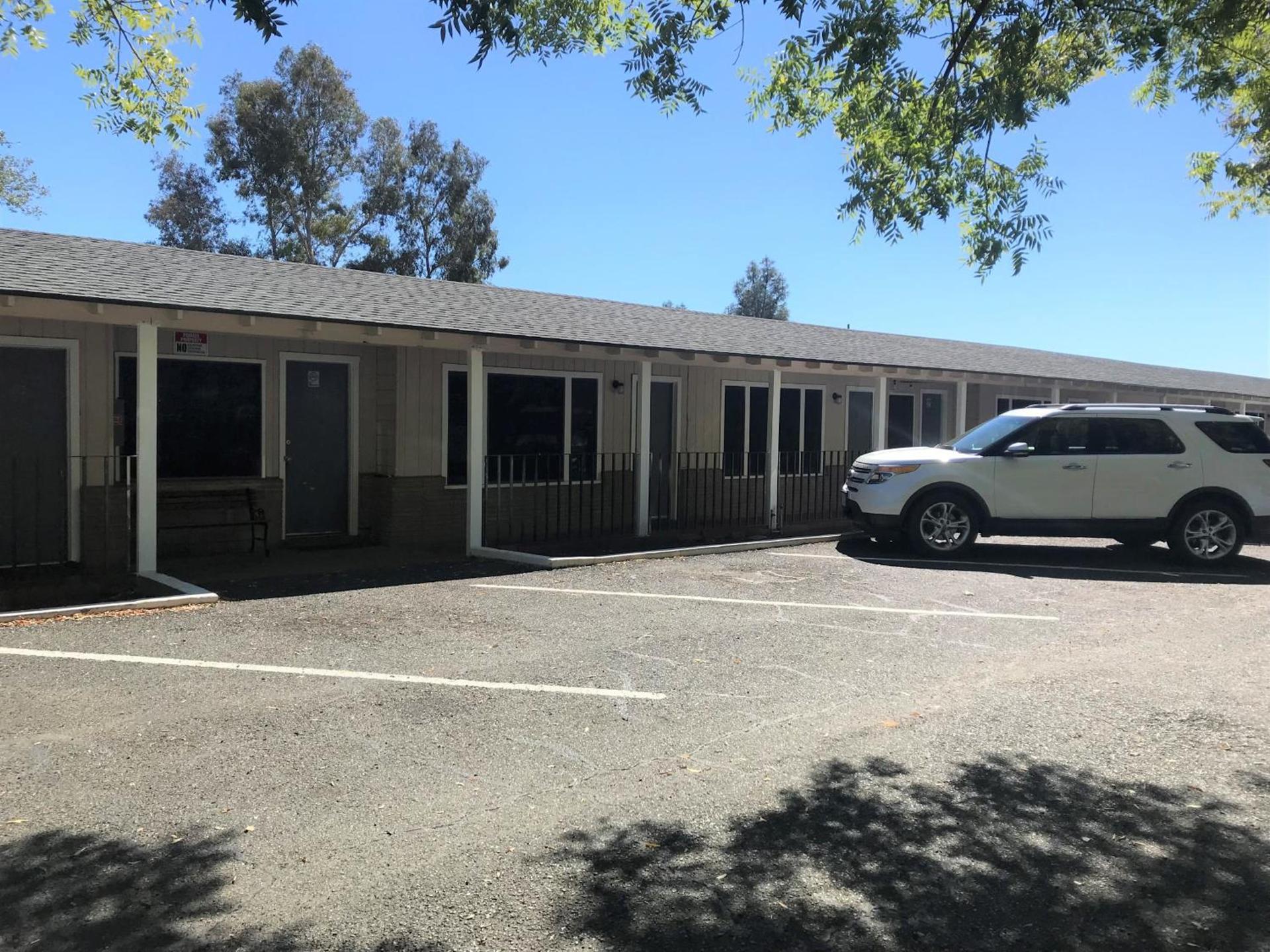 Dahl's Motel photo 4