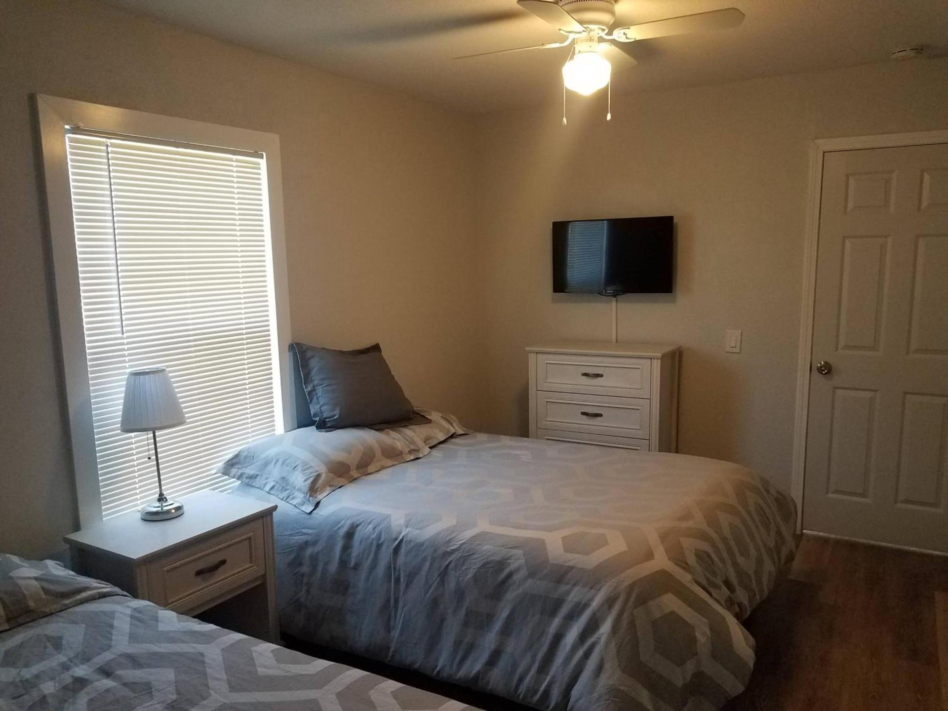 Dahl's Motel photo 19