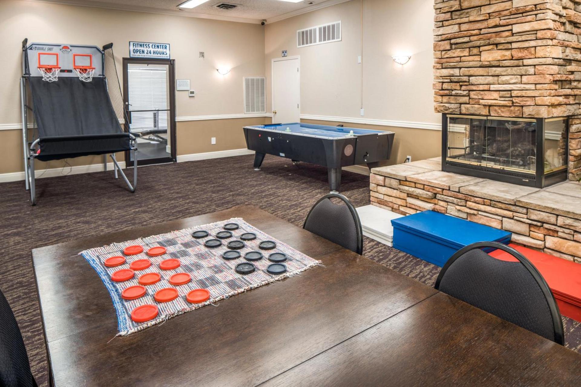 The Suites at Fall Creek photo 31