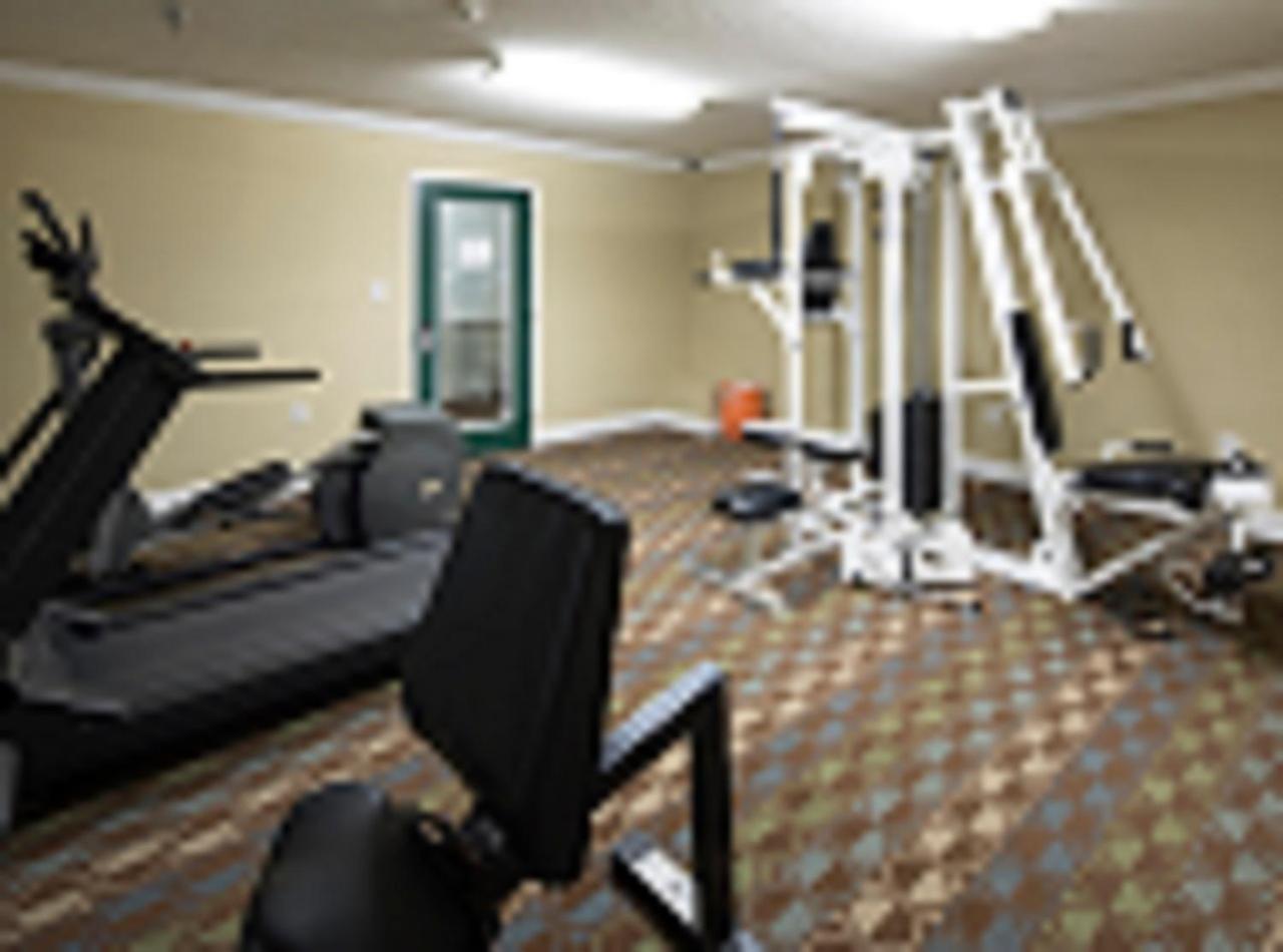 InTown Suites Extended Stay Marietta GA - Town Center photo 6