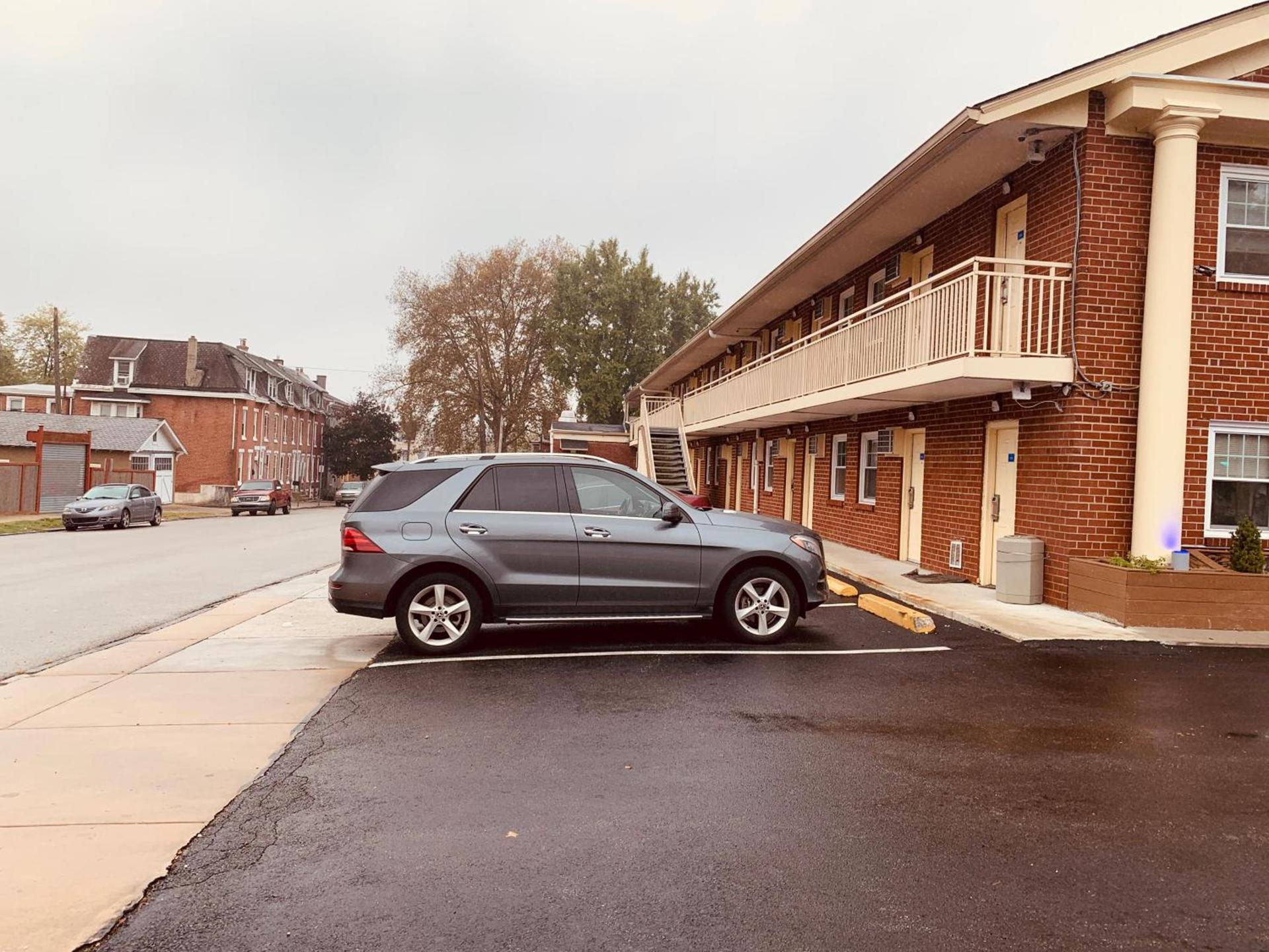 Red Carpet Inn - Norristown photo 22