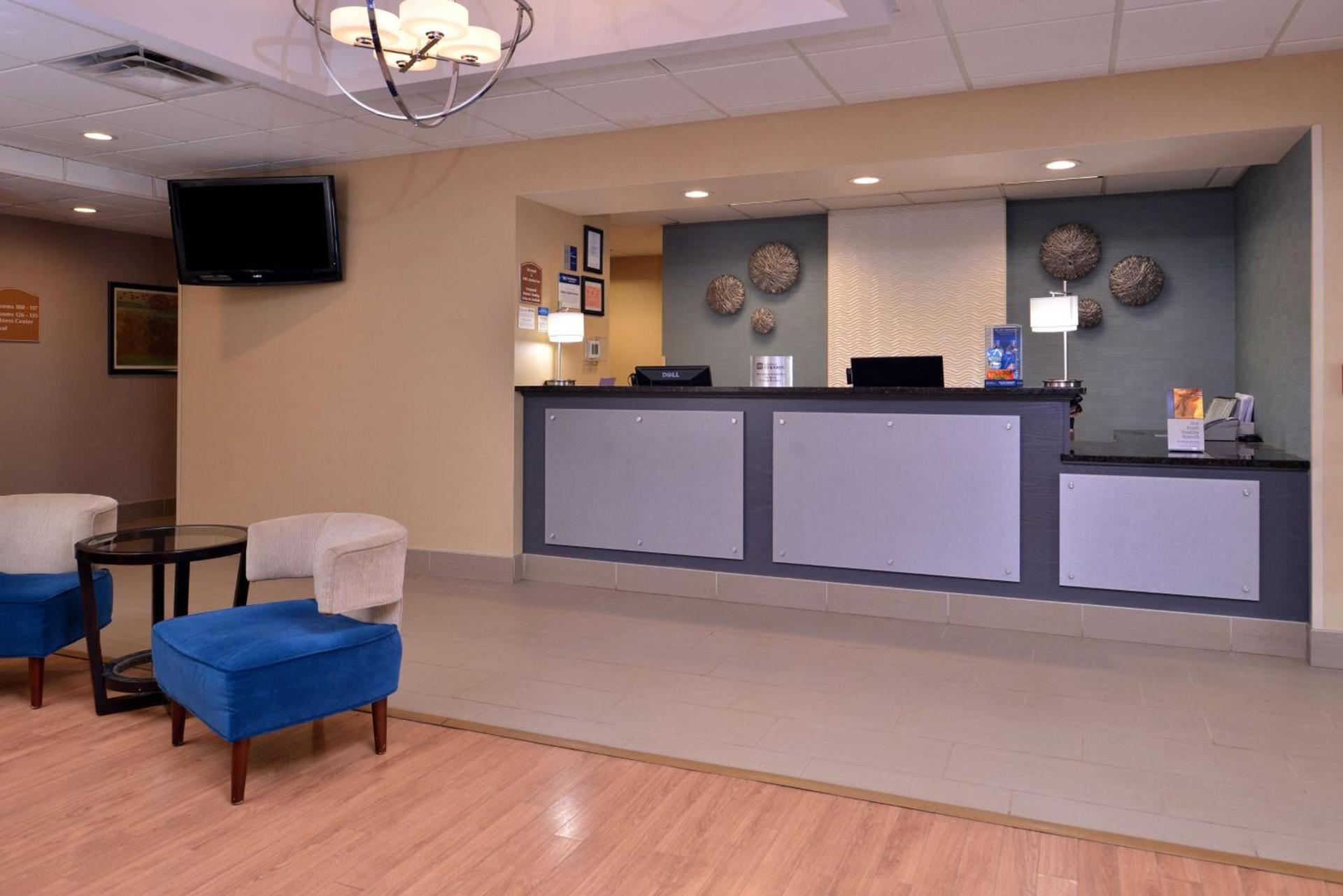 Best Western Plus University Inn photo 6