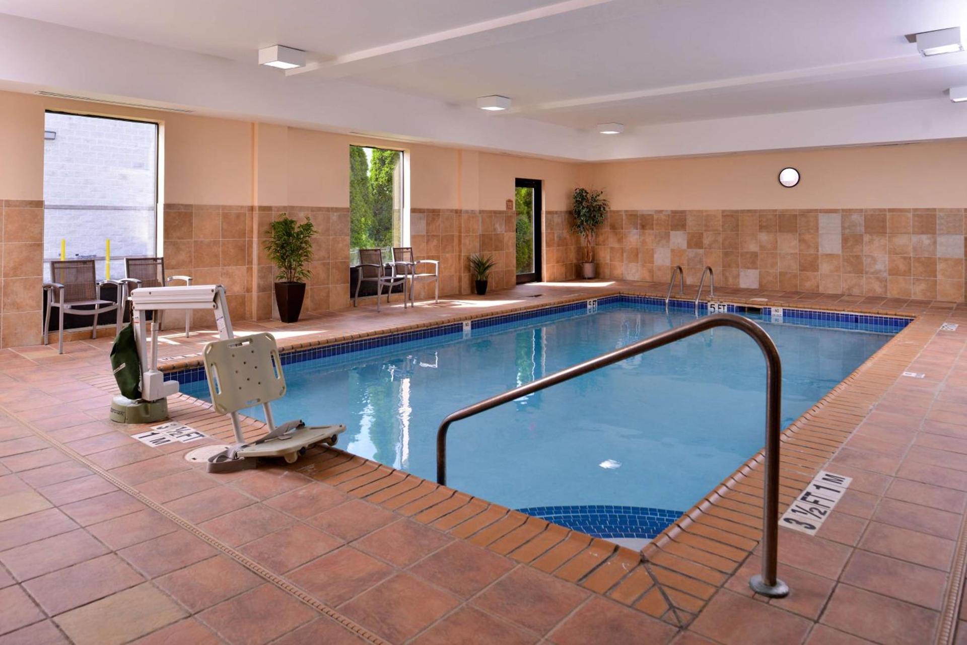Best Western Plus University Inn photo 40