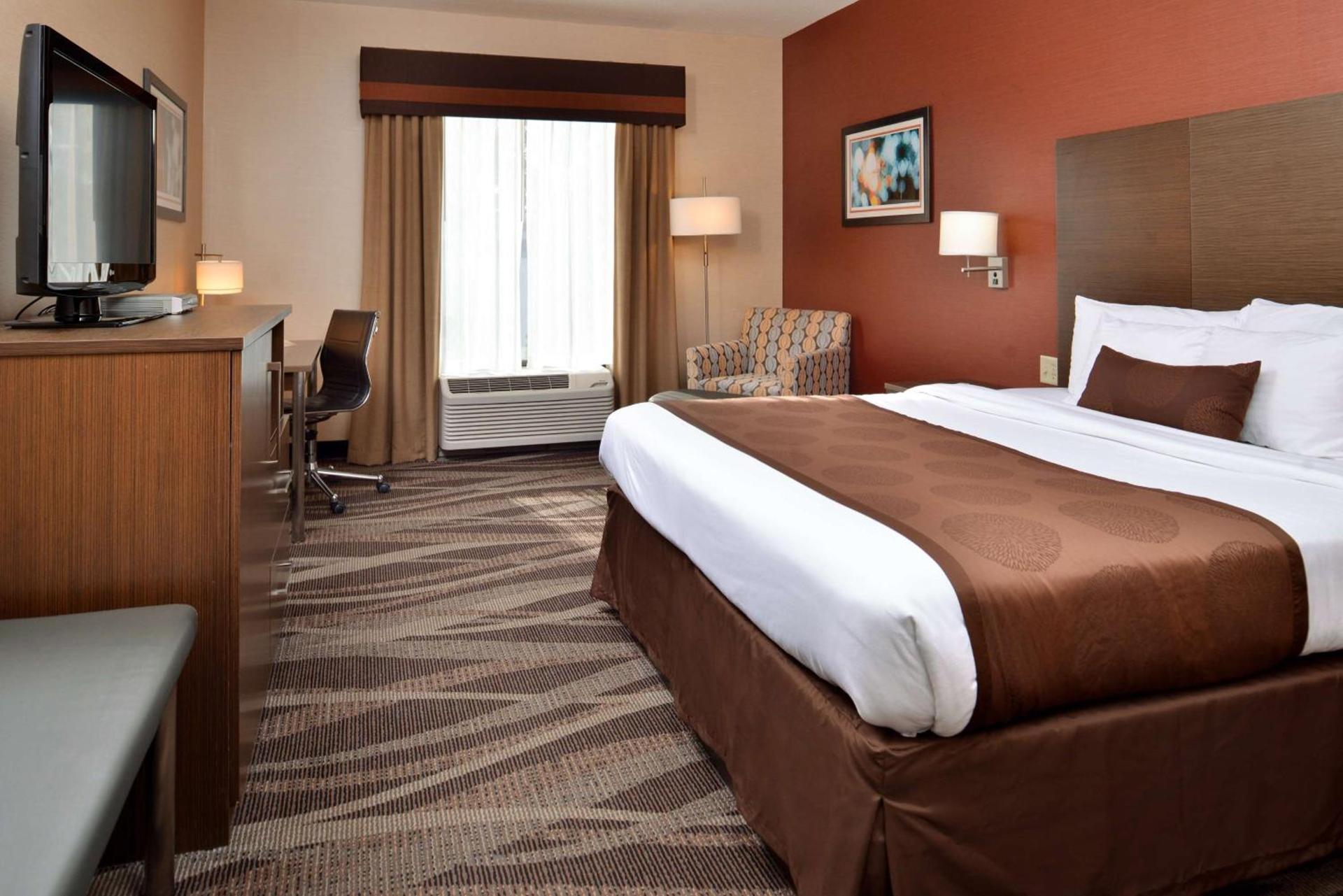 Best Western Plus University Inn photo 19
