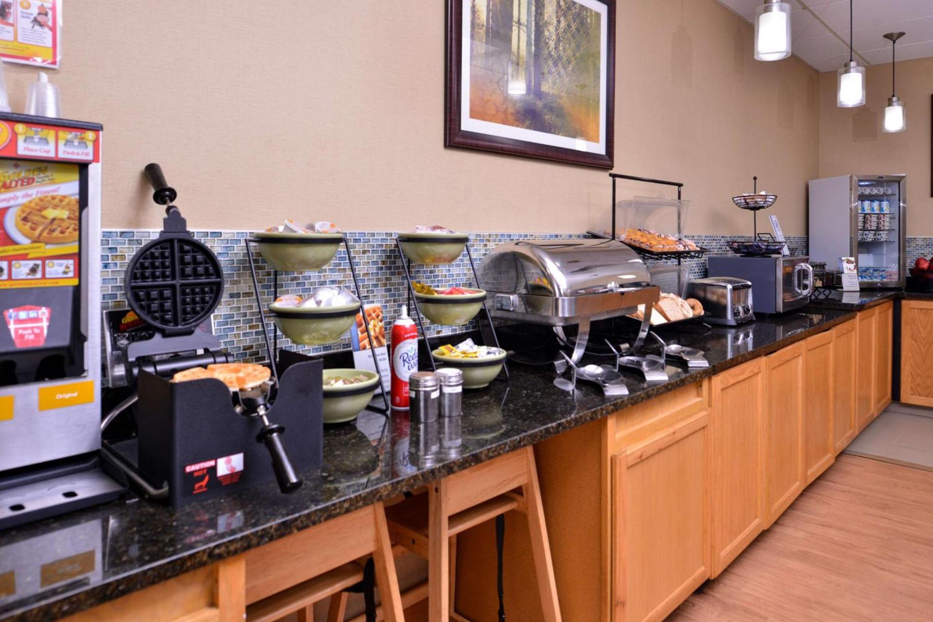 Best Western Plus University Inn photo 5