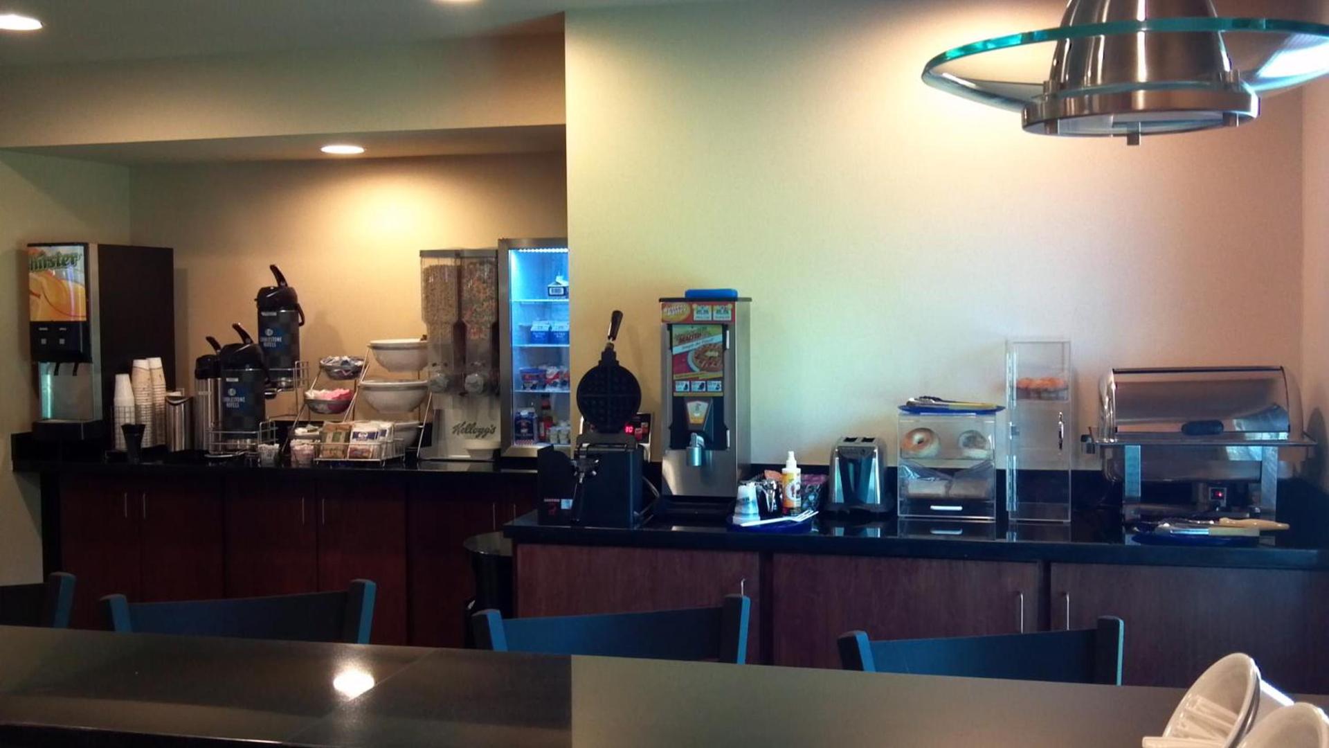 Cobblestone Hotel & Suites - Knoxville photo 15
