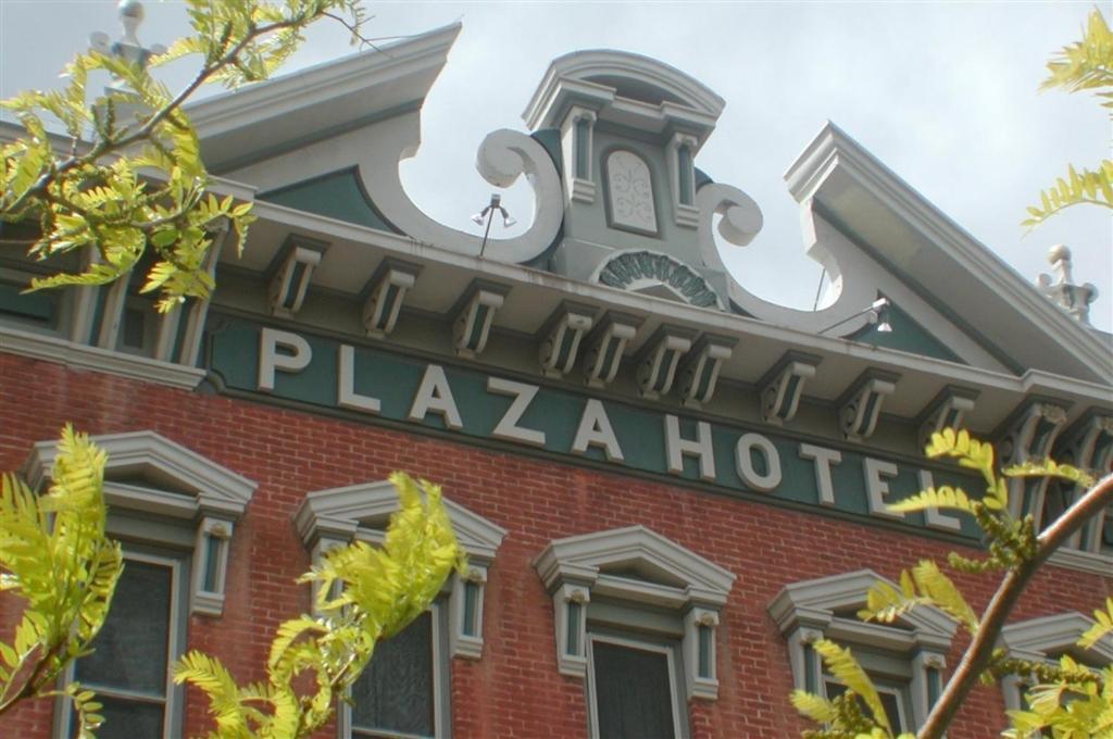 Historic Plaza Hotel photo 3