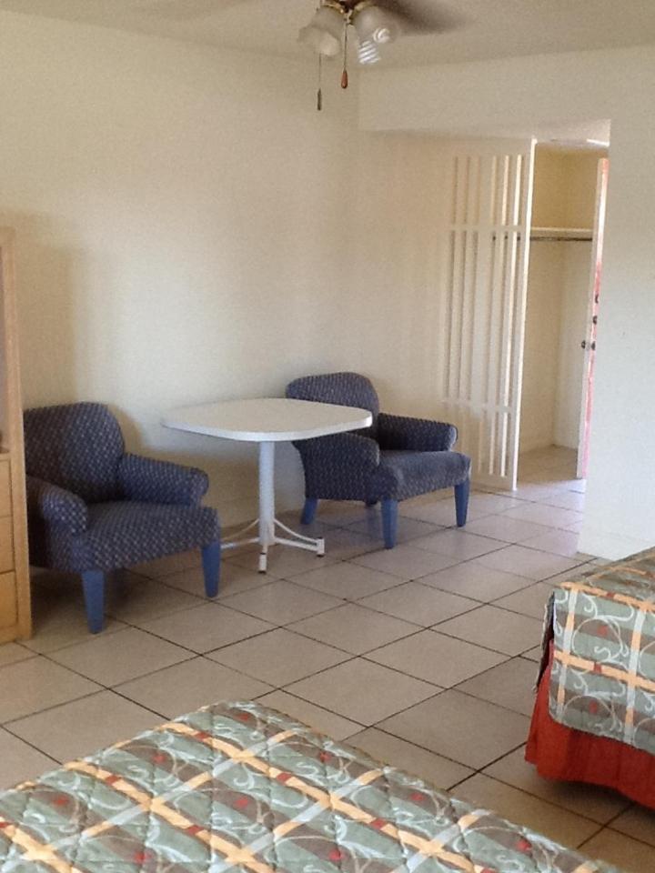 Sunset Inn- Fort Pierce, FL photo 59