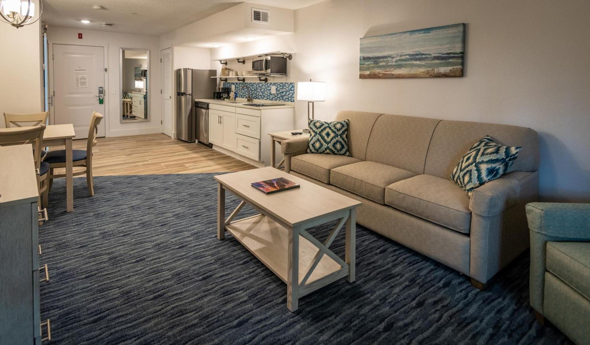 Palmera Inn and Suites photo 12