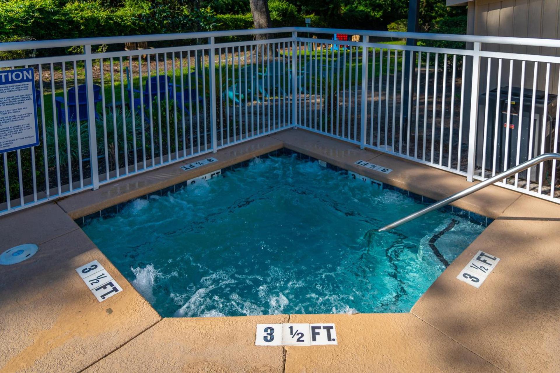Palmera Inn and Suites photo 11