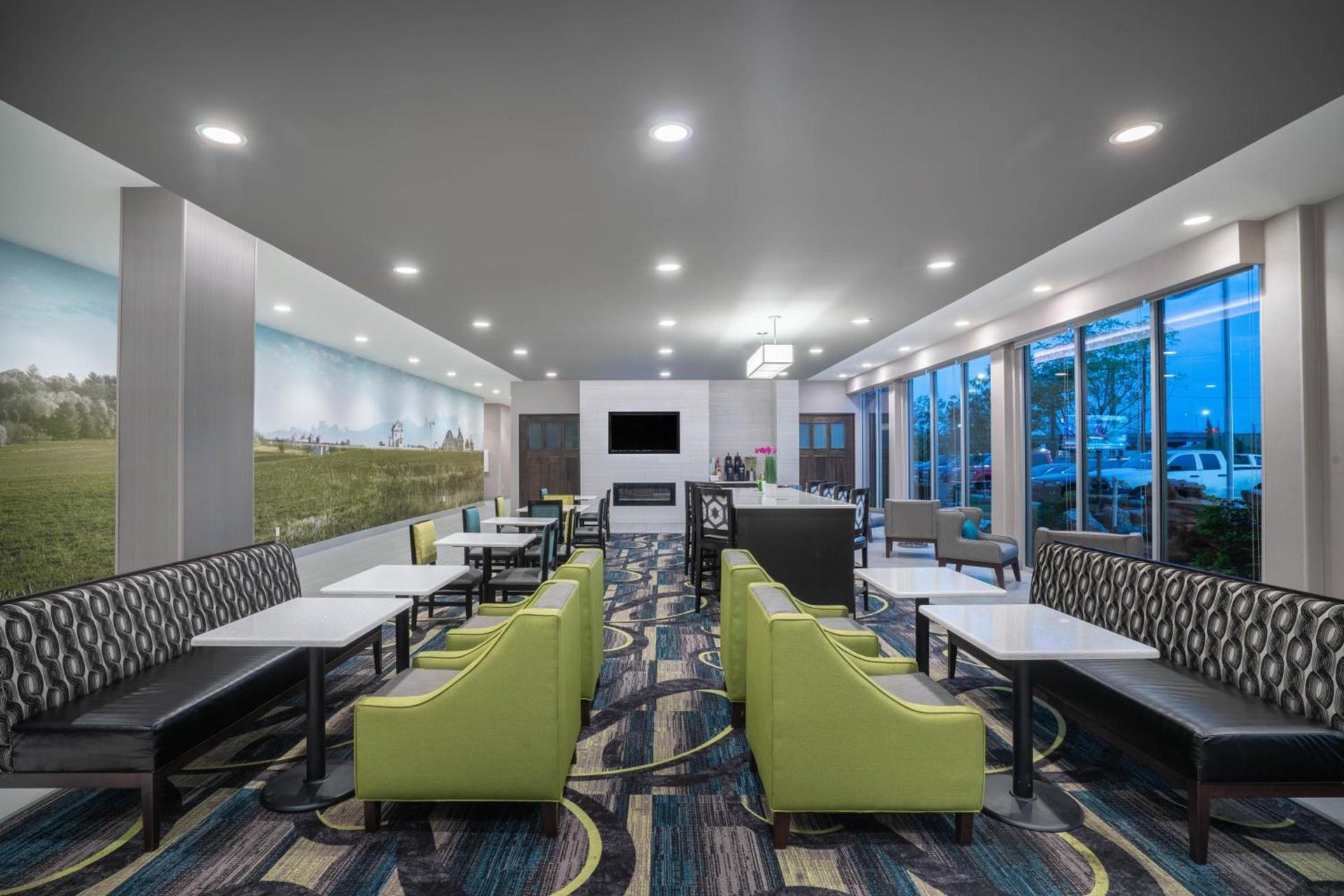 La Quinta by Wyndham West Memphis photo 50