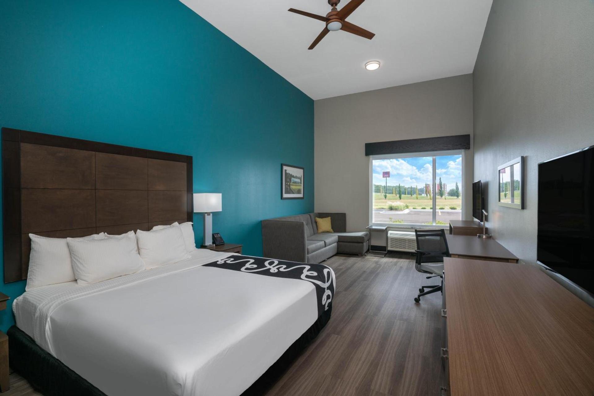 La Quinta by Wyndham West Memphis photo 37