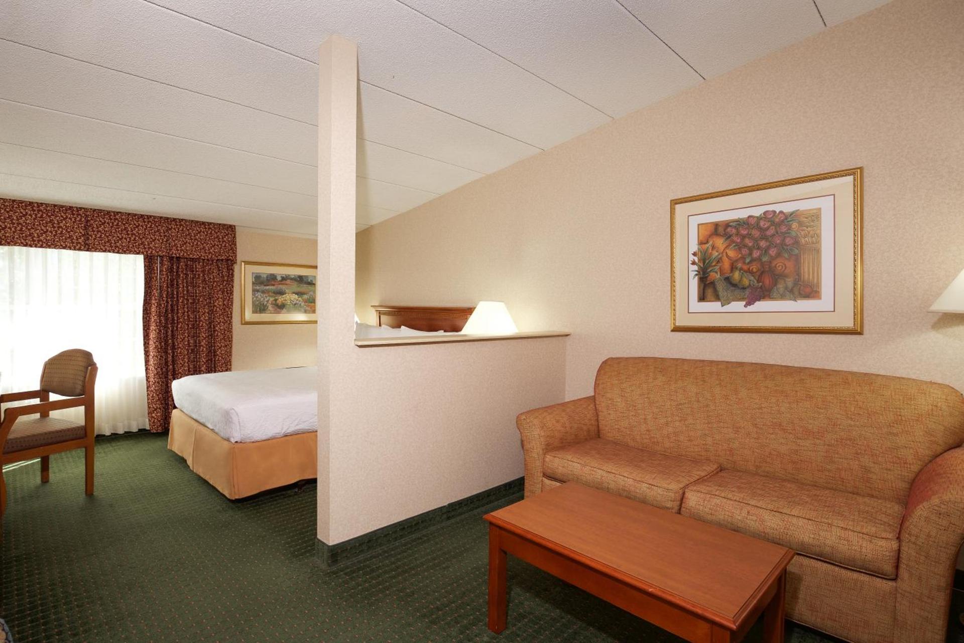White River Inn & Suites photo 8
