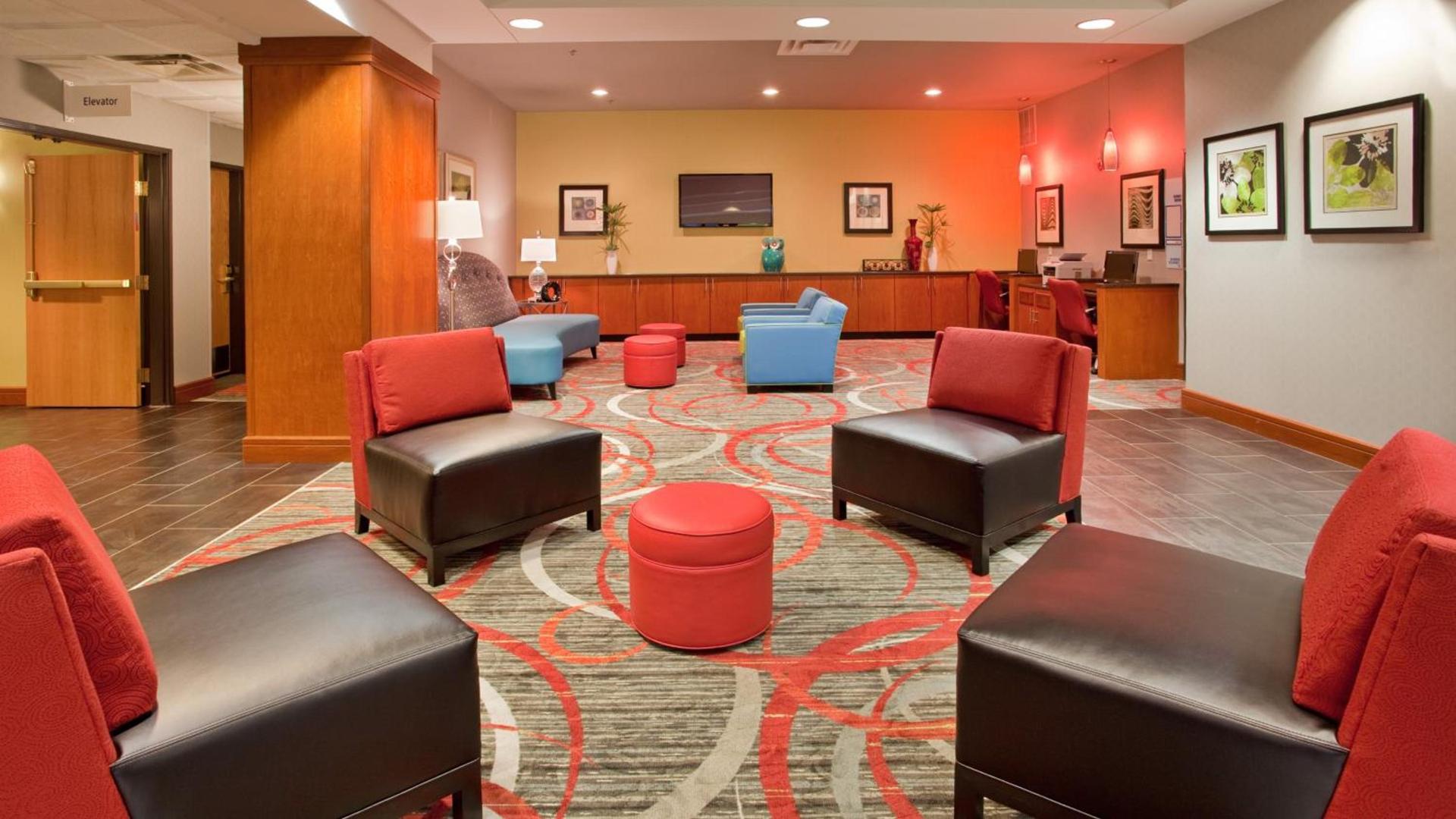 Holiday Inn Express Fremont by IHG photo 8