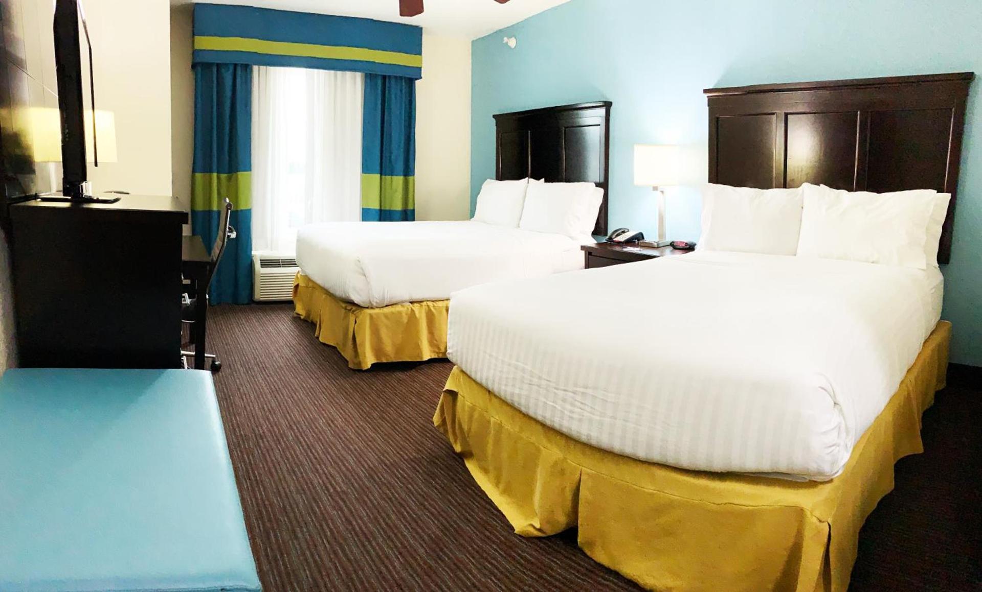 Holiday Inn Express Hotel & Suites Gainesville by IHG photo 25