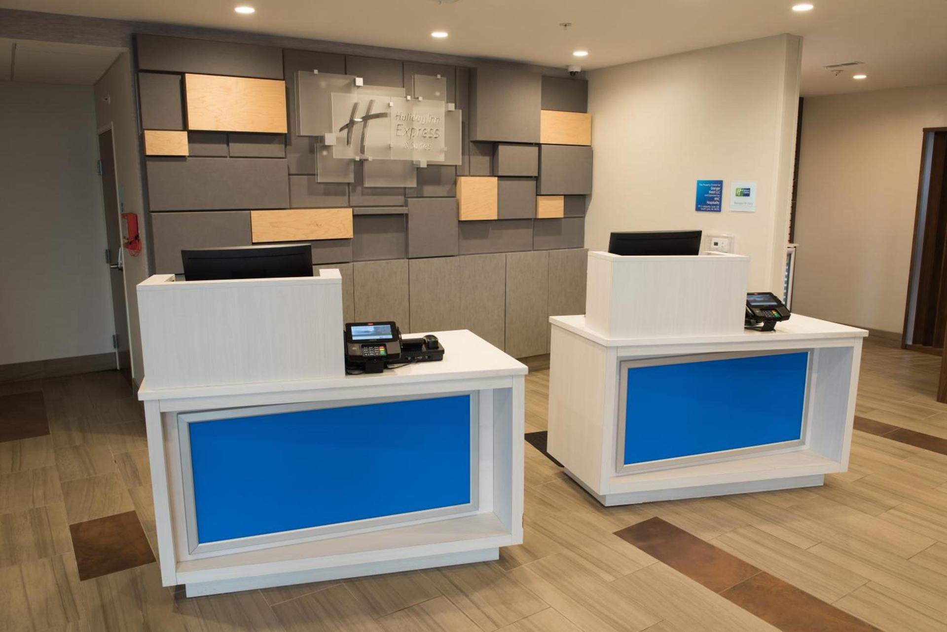 Holiday Inn Express & Suites - Warsaw - E Center by IHG photo 11