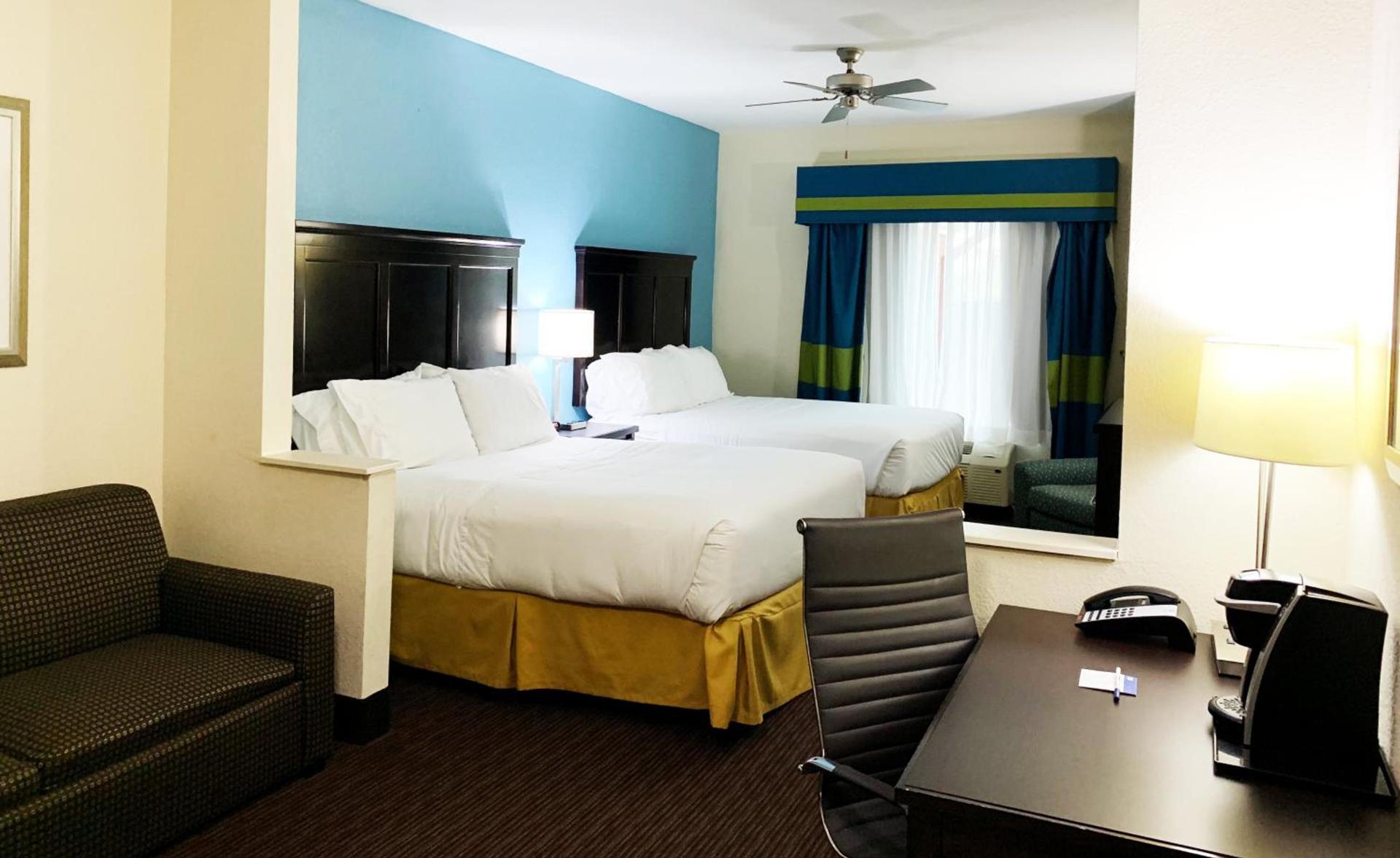 Holiday Inn Express Hotel & Suites Gainesville by IHG photo 40