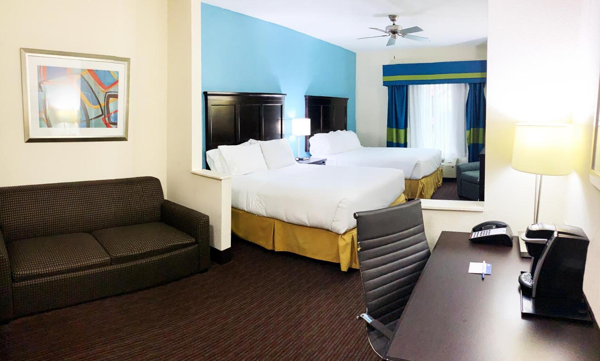 Holiday Inn Express Hotel & Suites Gainesville by IHG photo 34