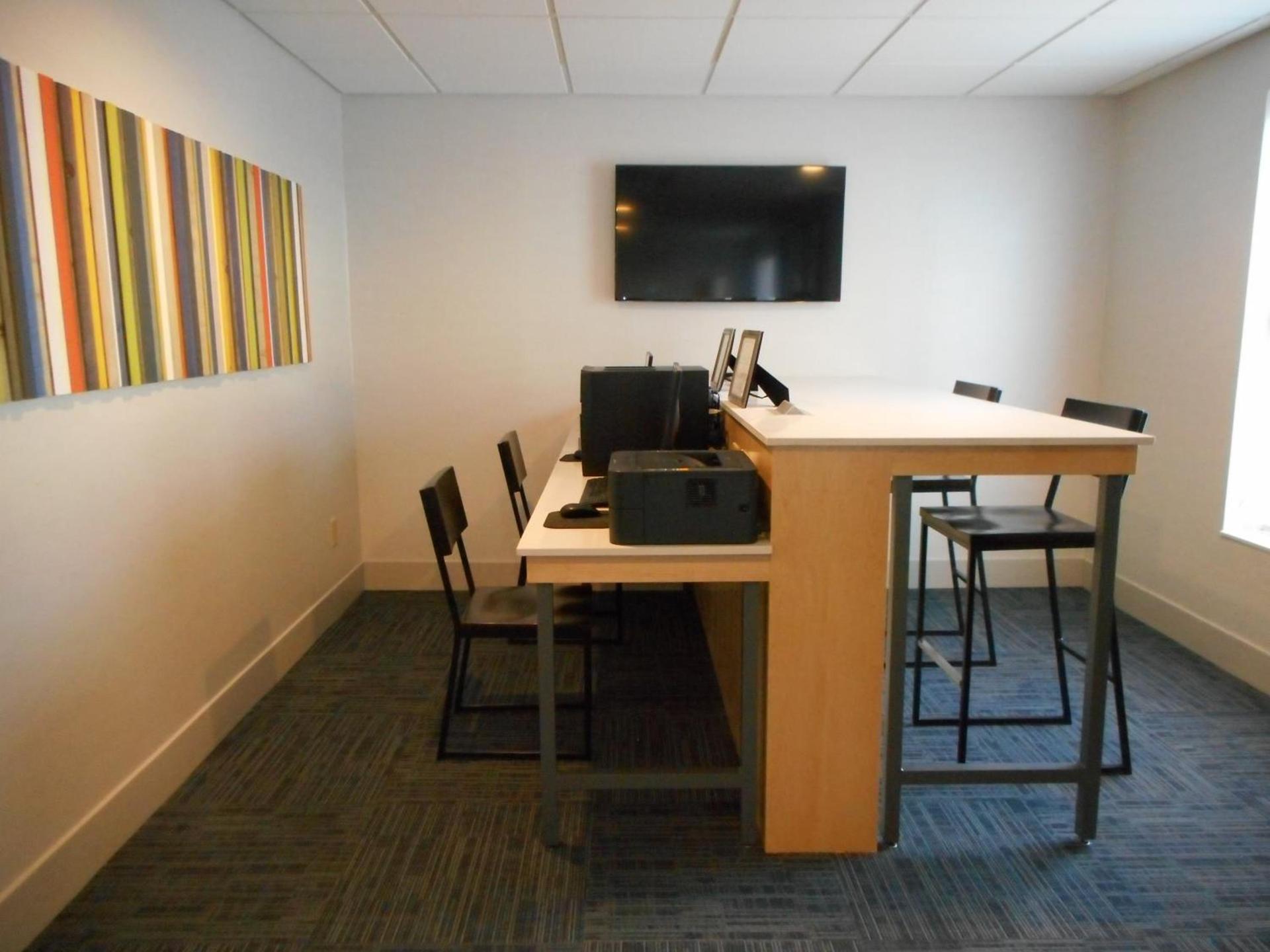 Holiday Inn Express Fairfield by IHG photo 6