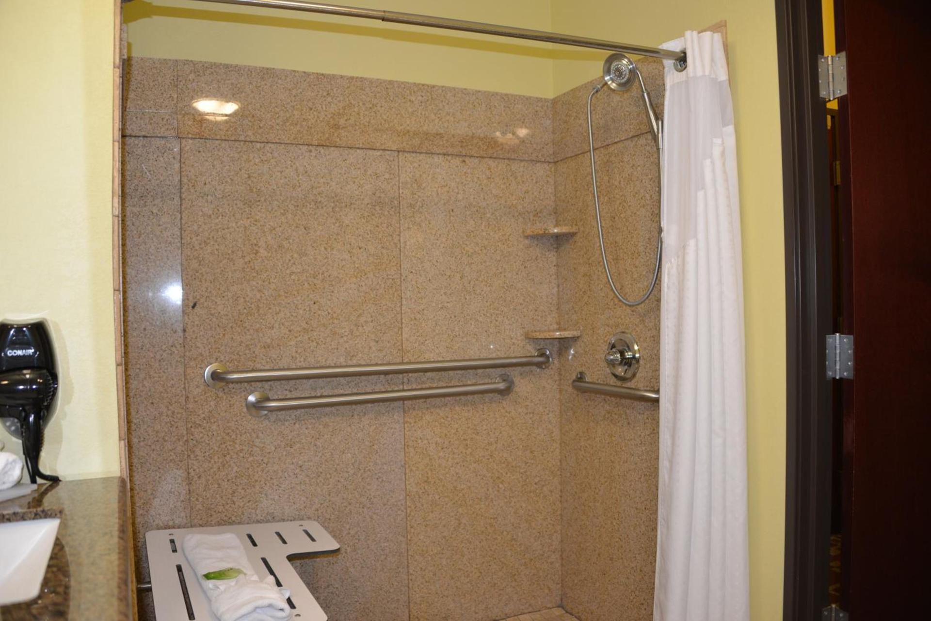 Holiday Inn Express Hotel & Suites Dumas by IHG photo 39