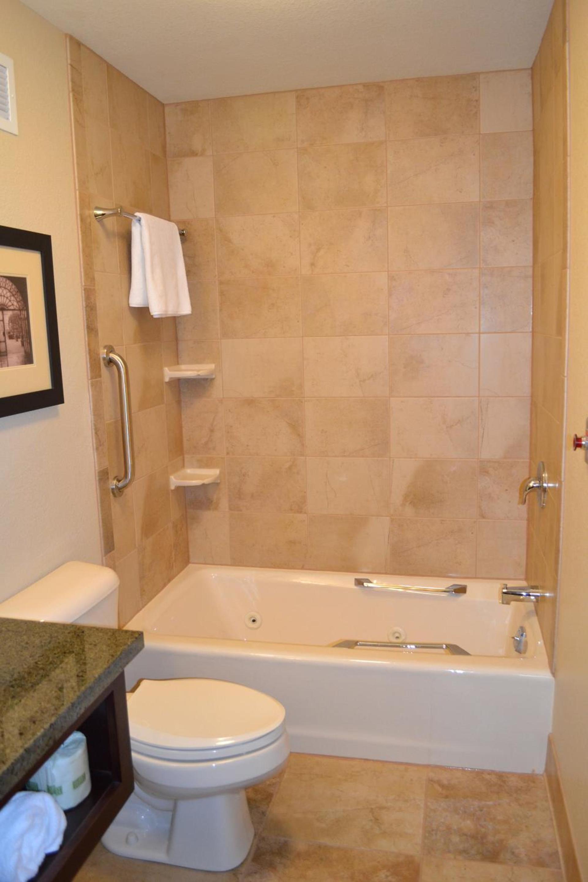 Holiday Inn Eau Claire South I-94 by IHG photo 36