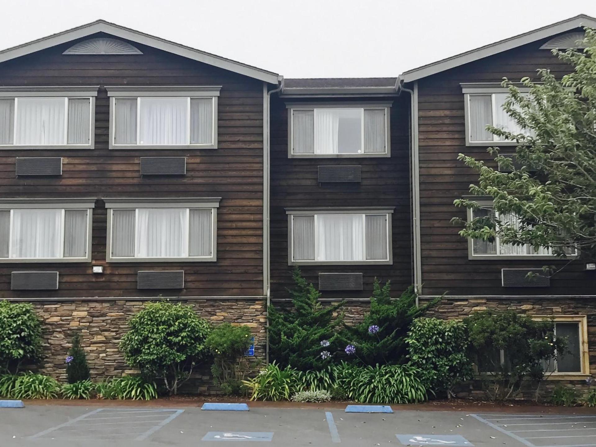 Holiday Inn Express Fort Bragg by IHG photo 38