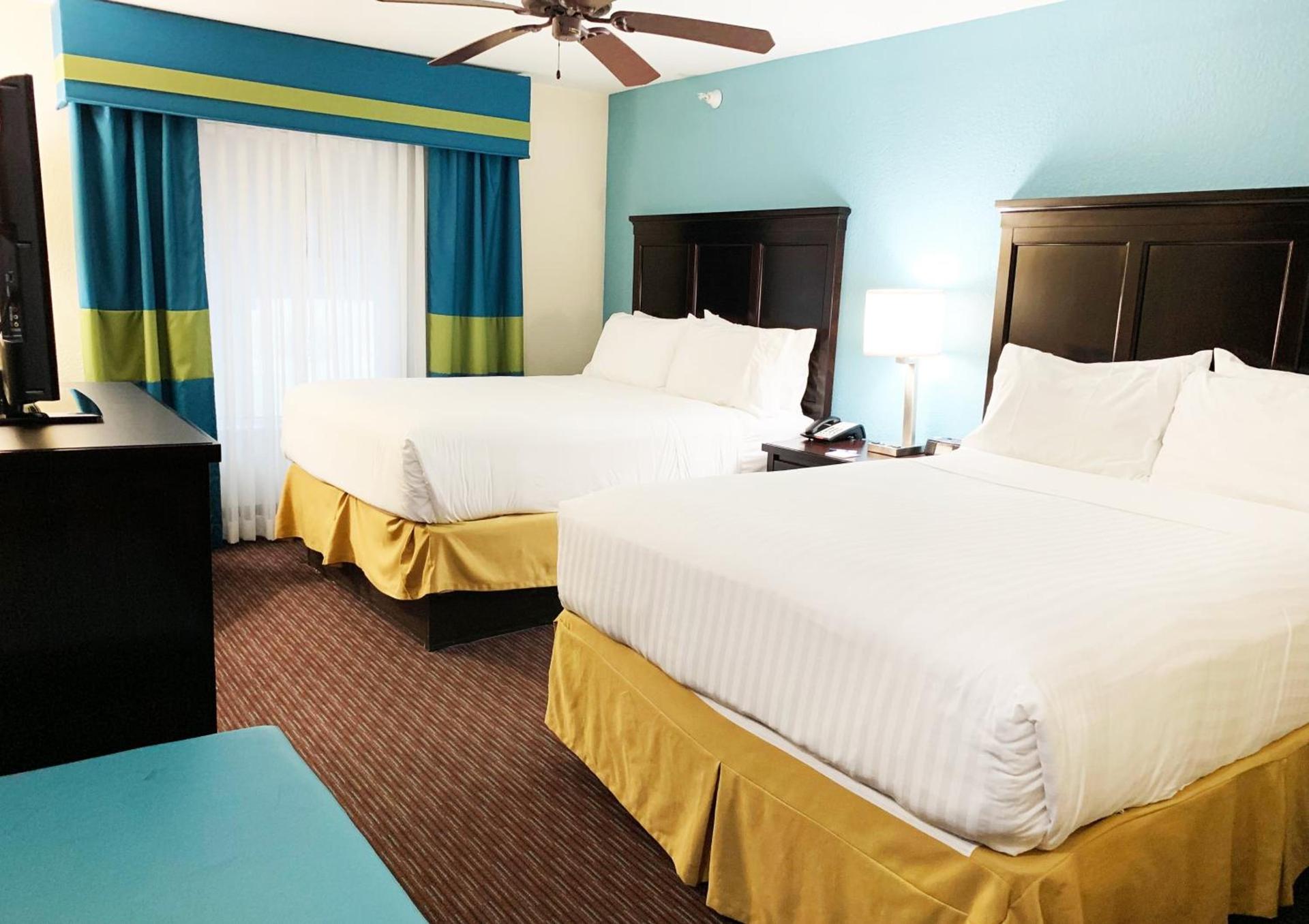Holiday Inn Express Hotel & Suites Gainesville by IHG photo 35