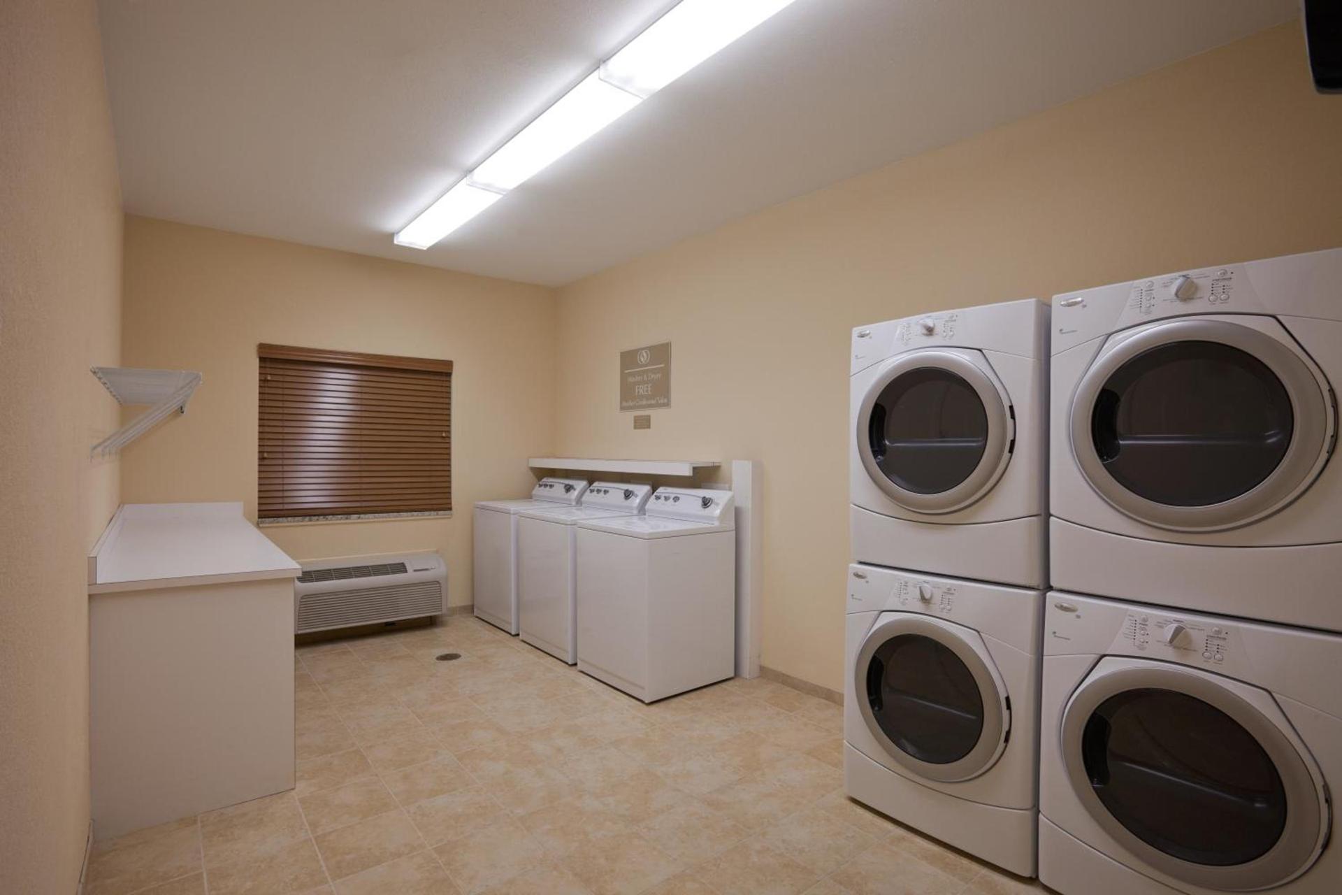 Candlewood Suites Enterprise by IHG photo 4