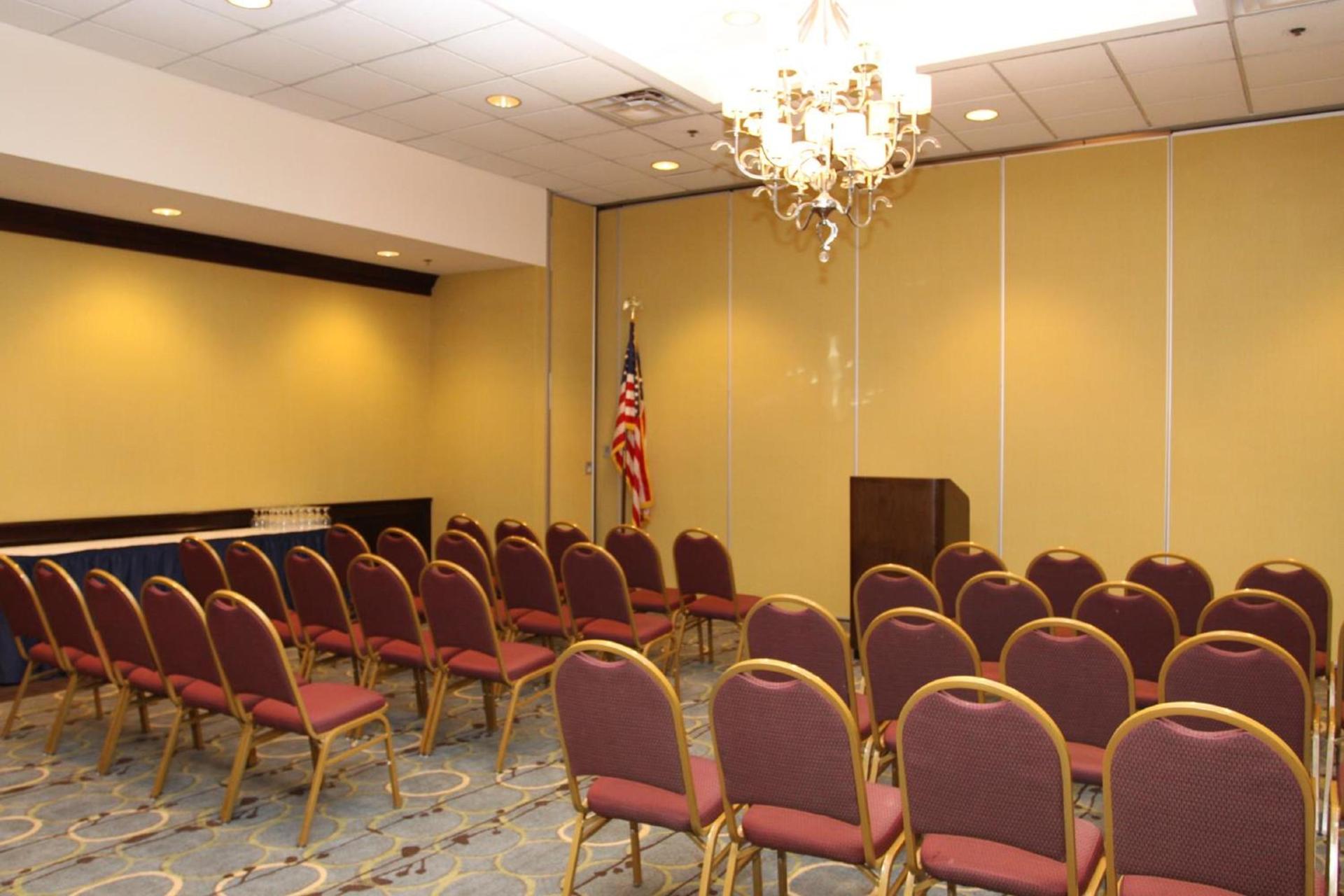 Holiday Inn Budd Lake - Rockaway Area by IHG photo 24