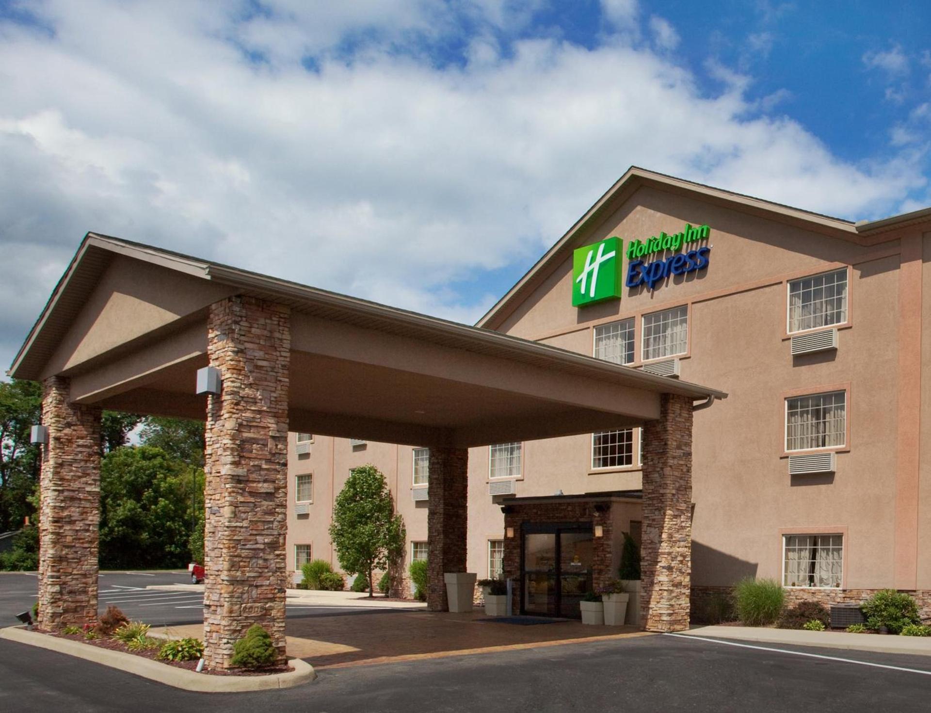 Holiday Inn Express Mount Pleasant- Scottdale by IHG photo 1