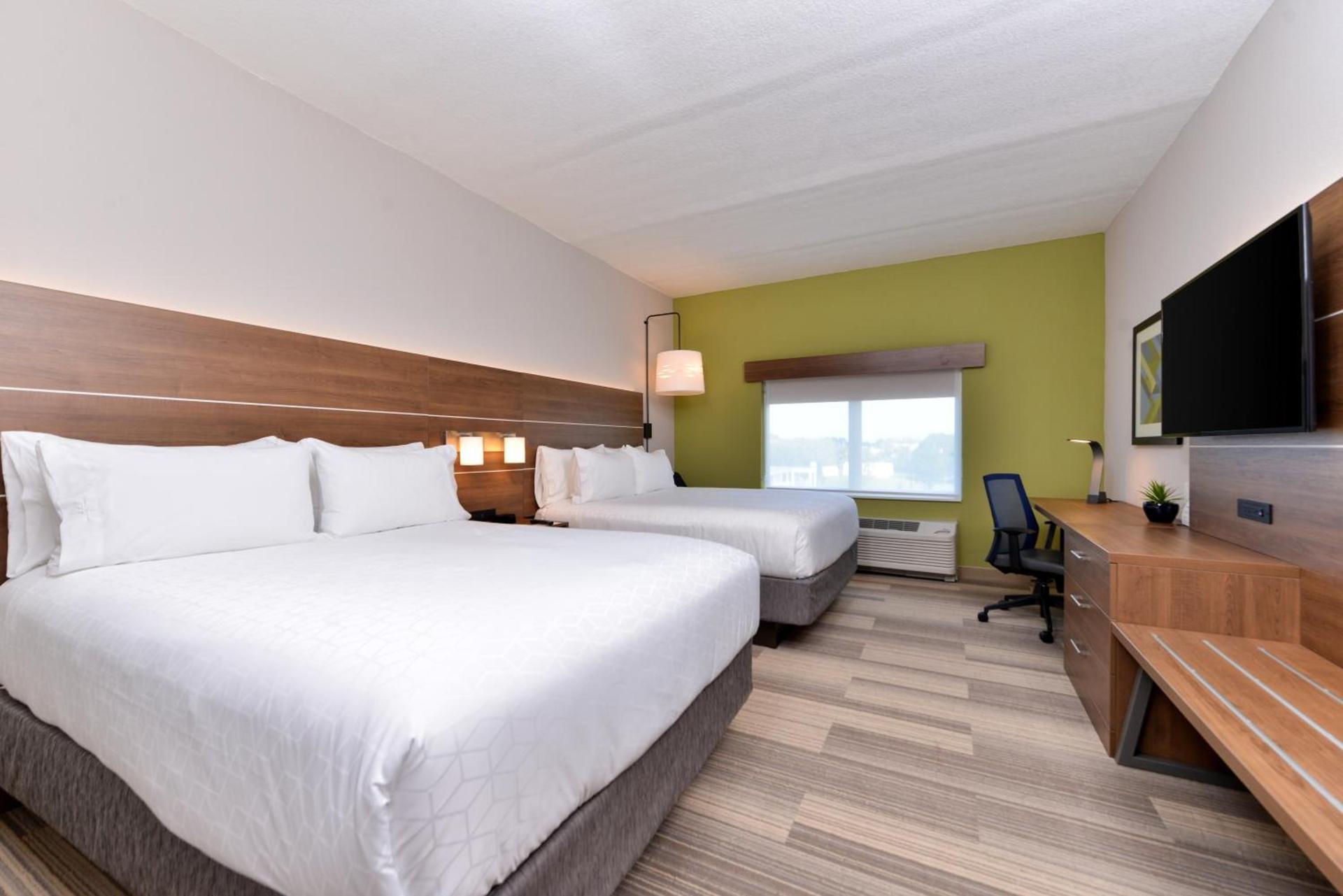 Holiday Inn Express & Suites Alachua - Gainesville Area by IHG photo 72