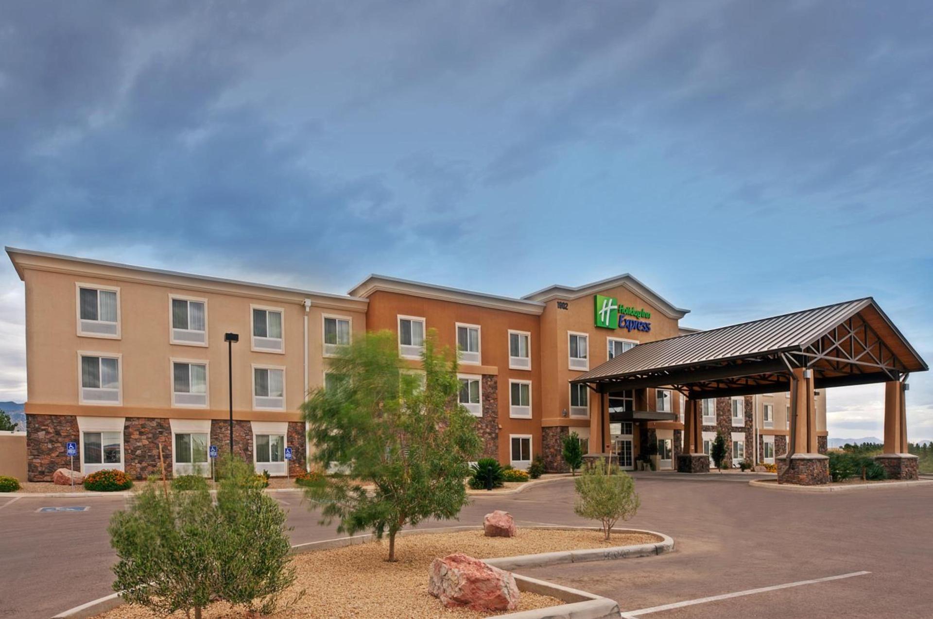 Holiday Inn Express Sierra Vista by IHG photo 3