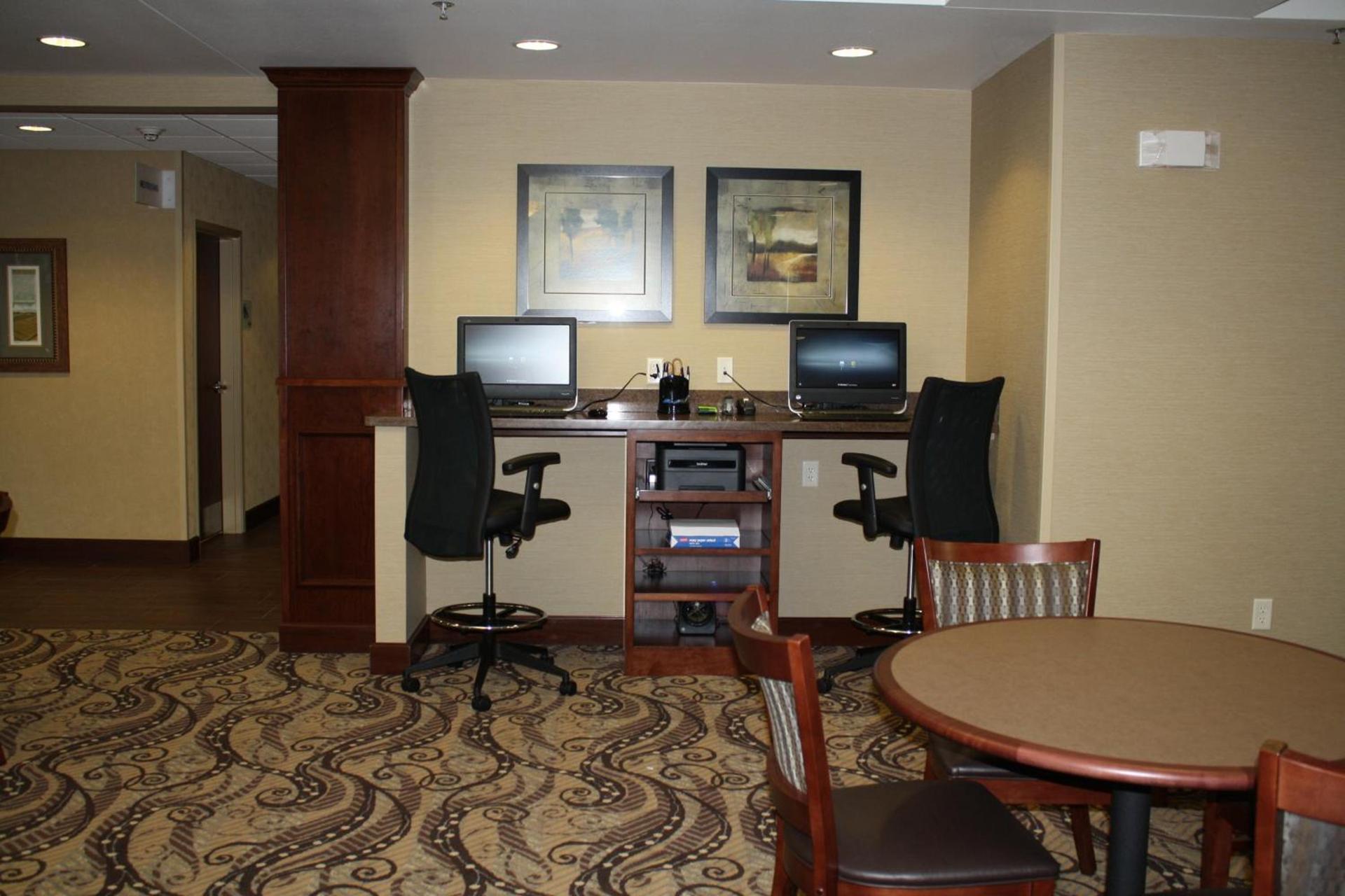 Holiday Inn Express & Suites Sioux Falls Southwest by IHG photo 19