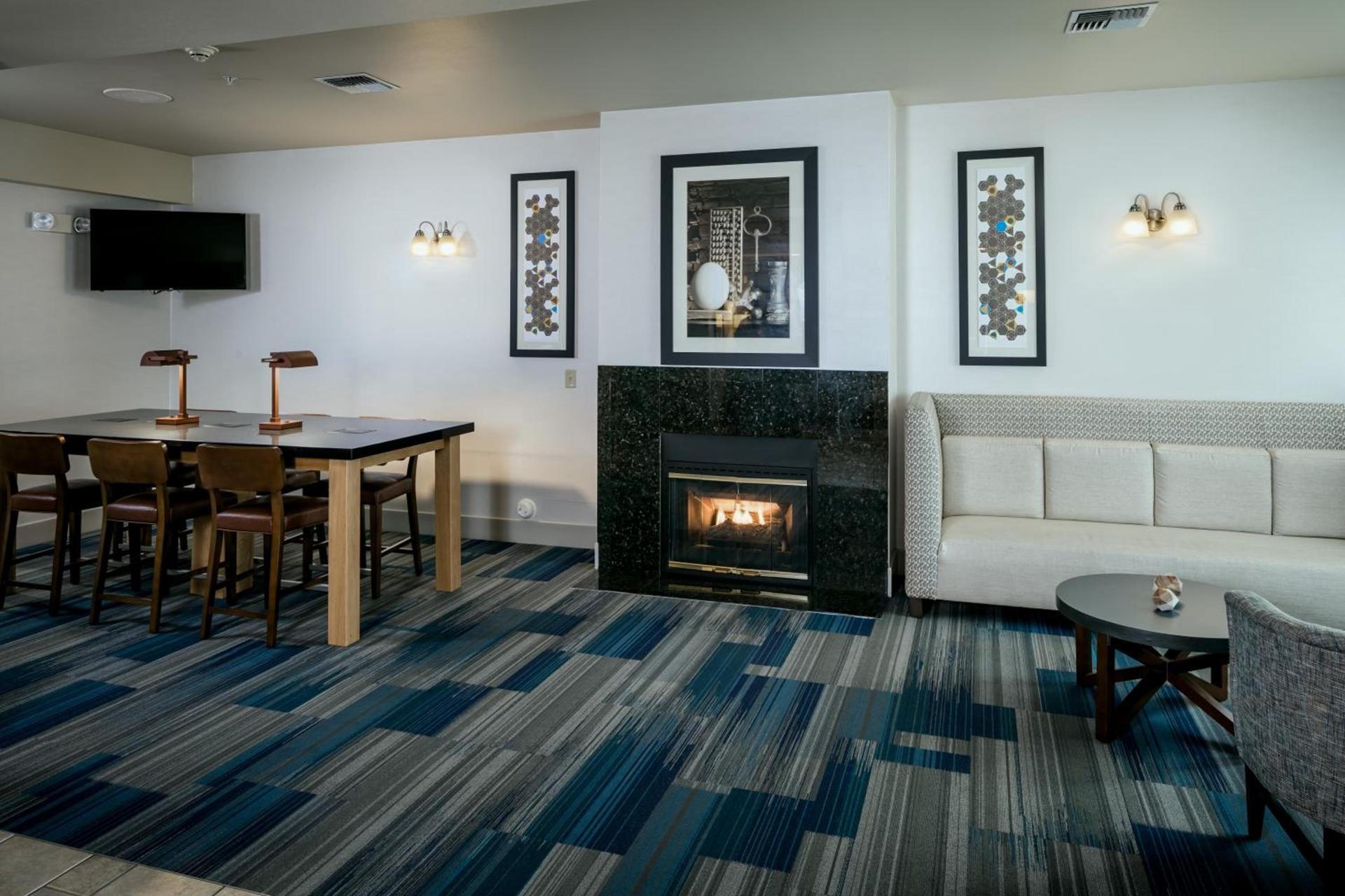 Holiday Inn Express Corvallis-On the River by IHG photo 13