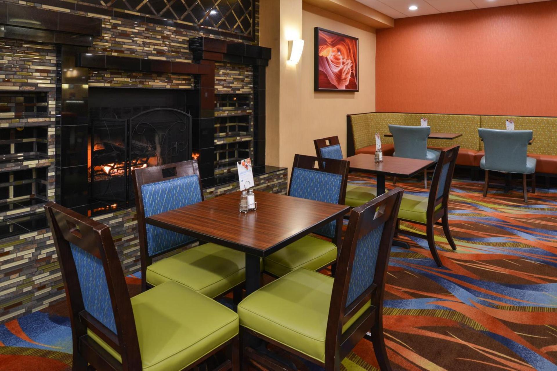 Holiday Inn Express Flagstaff by IHG photo 17