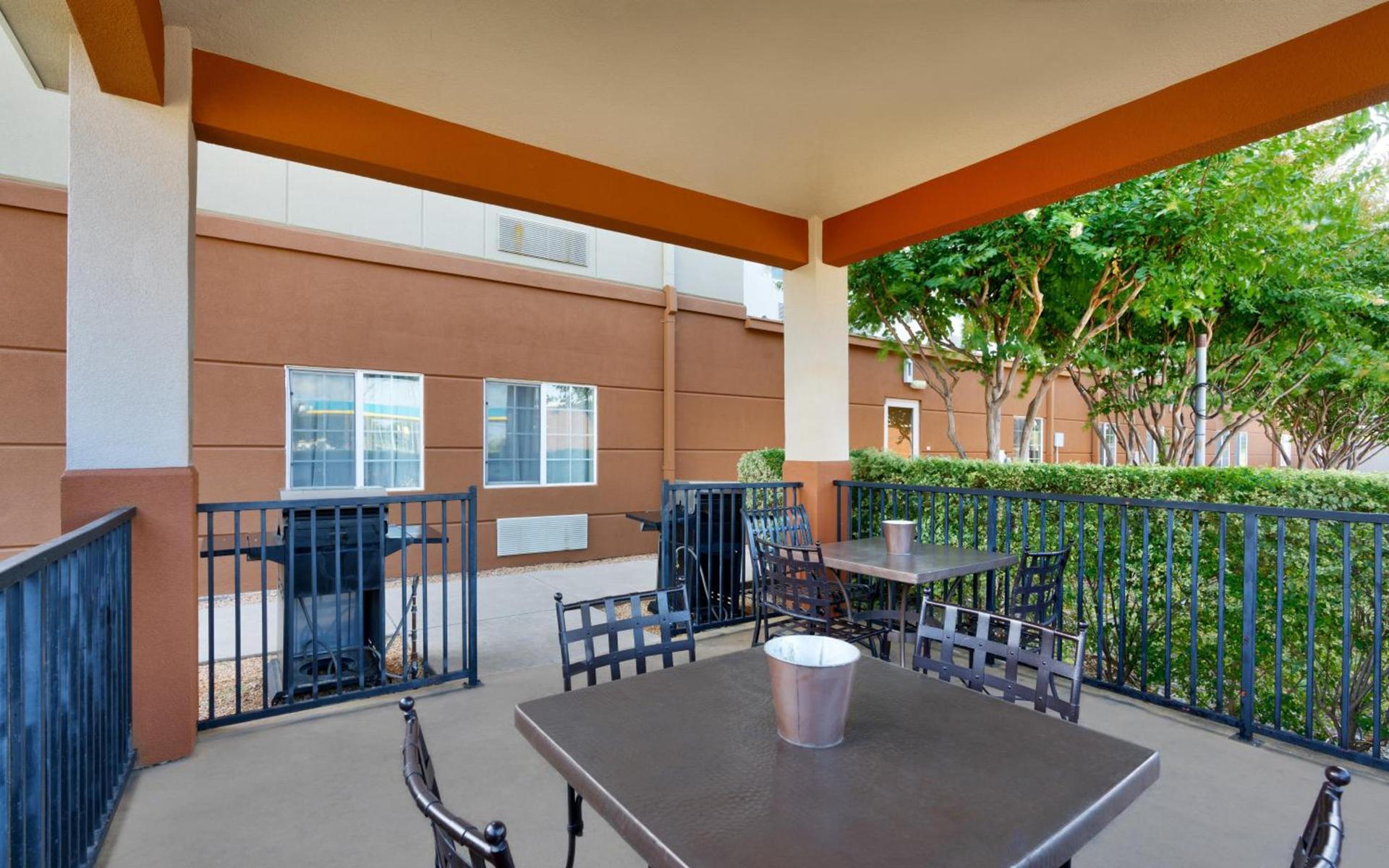 Candlewood Suites Plano East by IHG photo 12