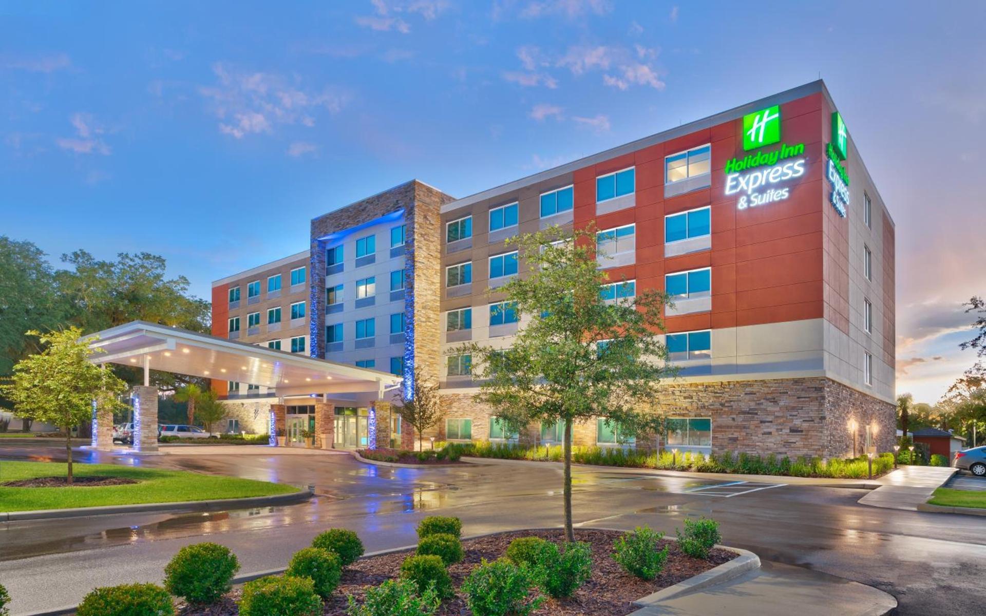 Holiday Inn Express & Suites - Gainesville I-75 by IHG photo 21