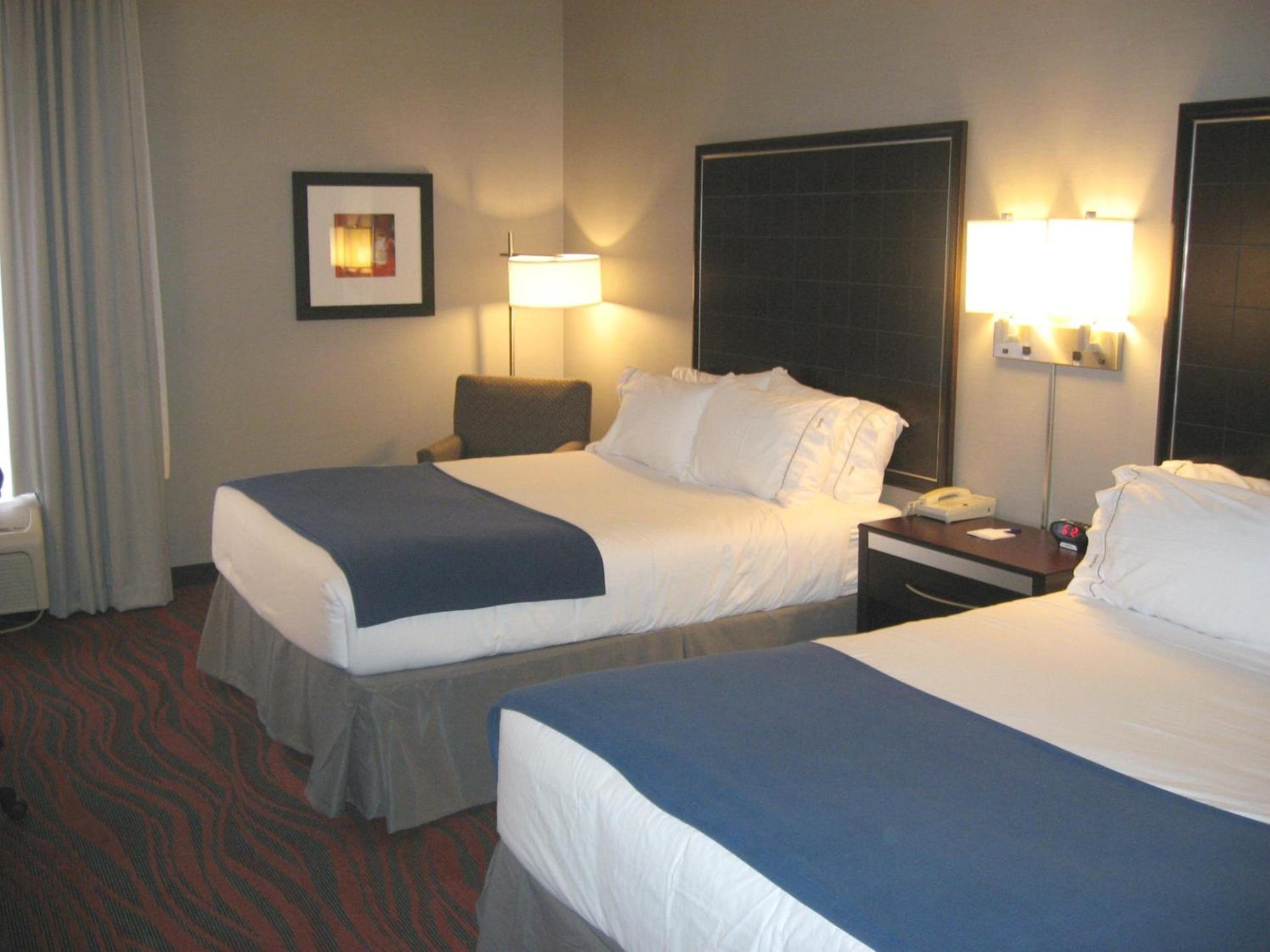 Holiday Inn Express Painted Post by IHG photo 22