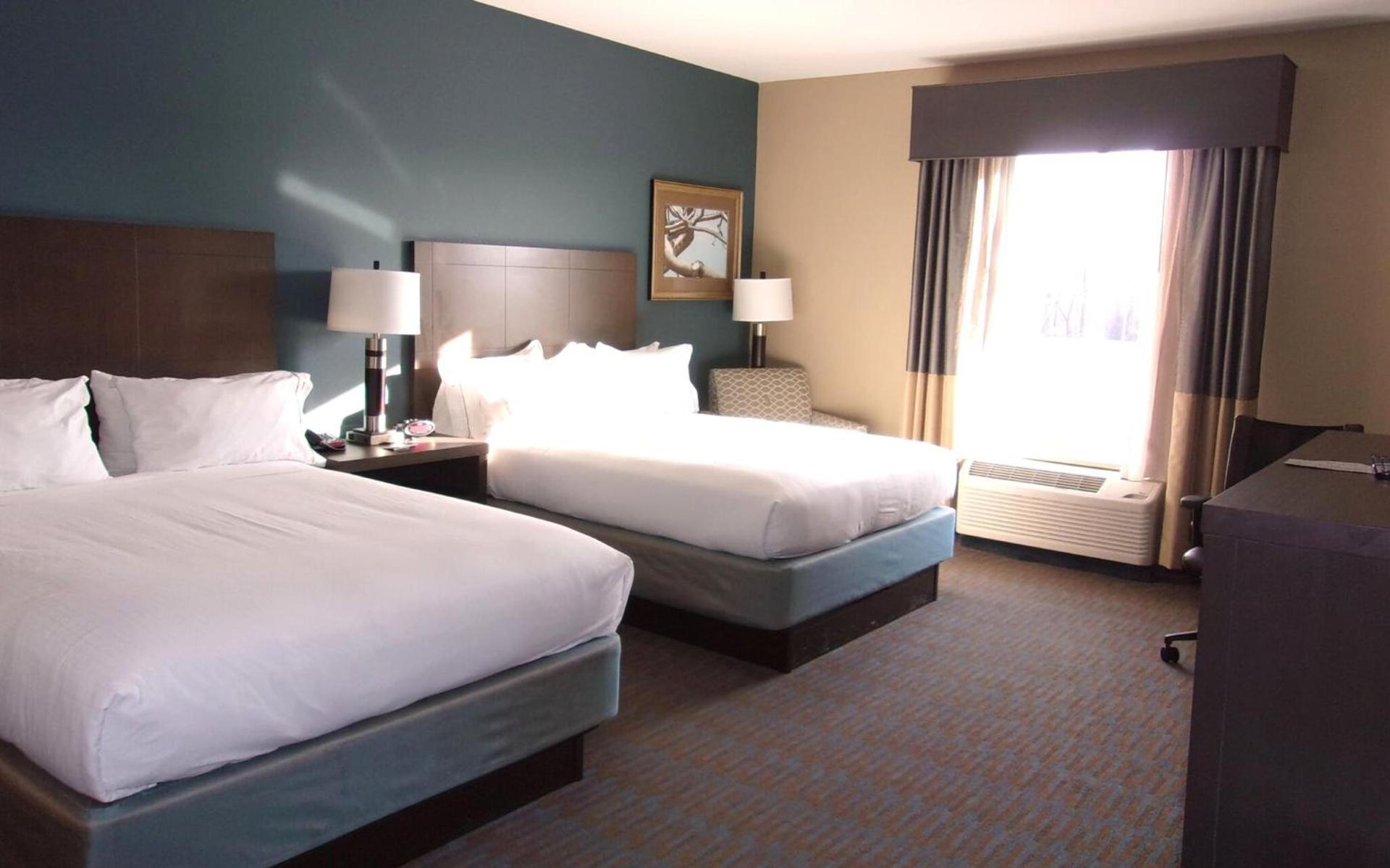 Holiday Inn Express Hotel & Suites Goldsboro - Base Area by IHG photo 7