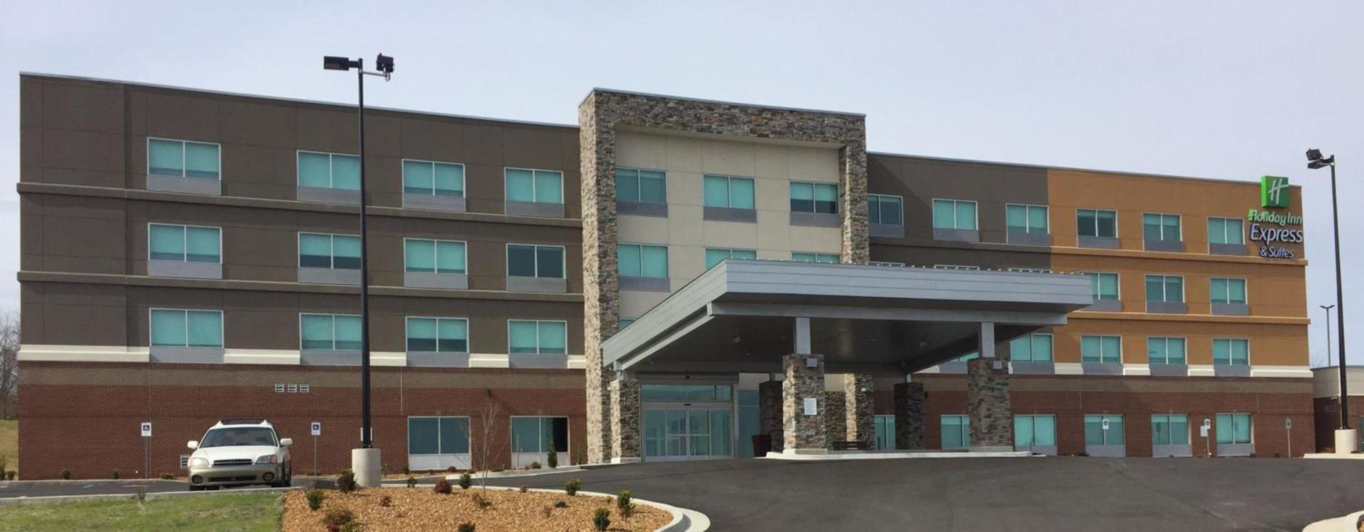 Holiday Inn Express & Suites Danville by IHG — hotel in Danville