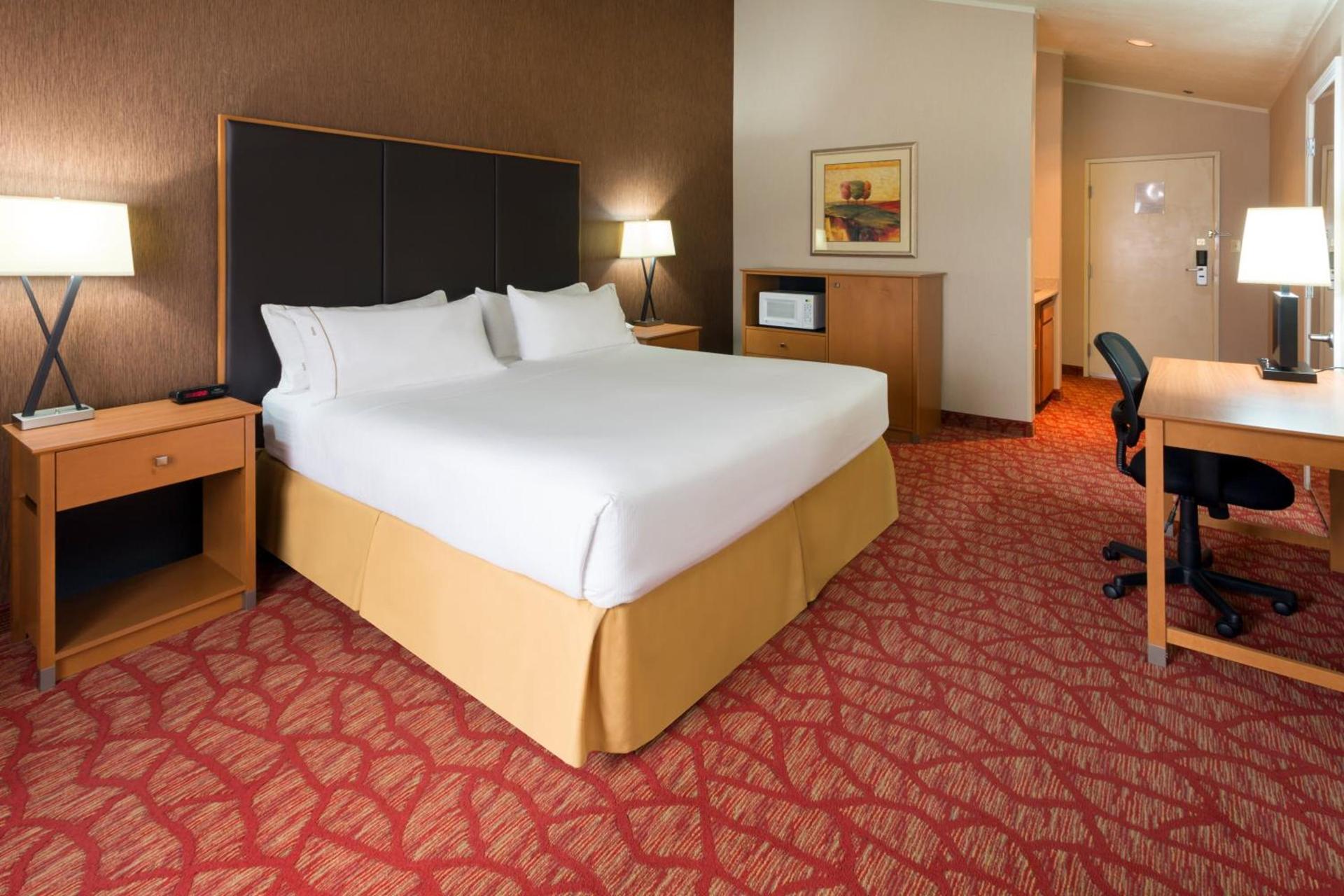 Holiday Inn Express Grants Pass by IHG photo 42