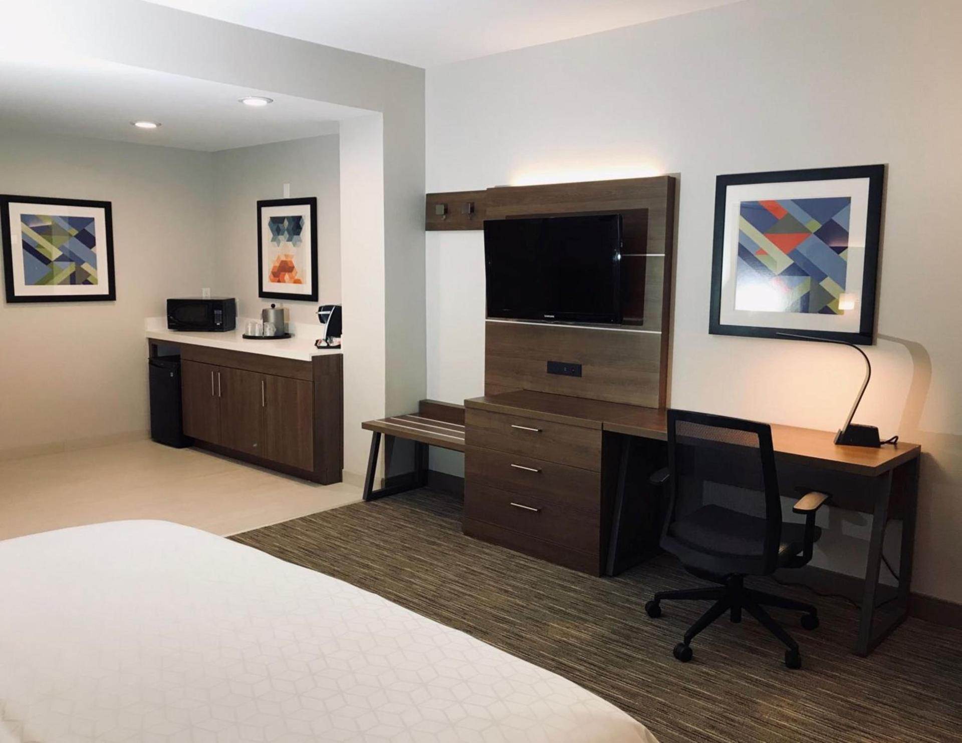 Holiday Inn Express Fremont - Milpitas Central by IHG photo 59