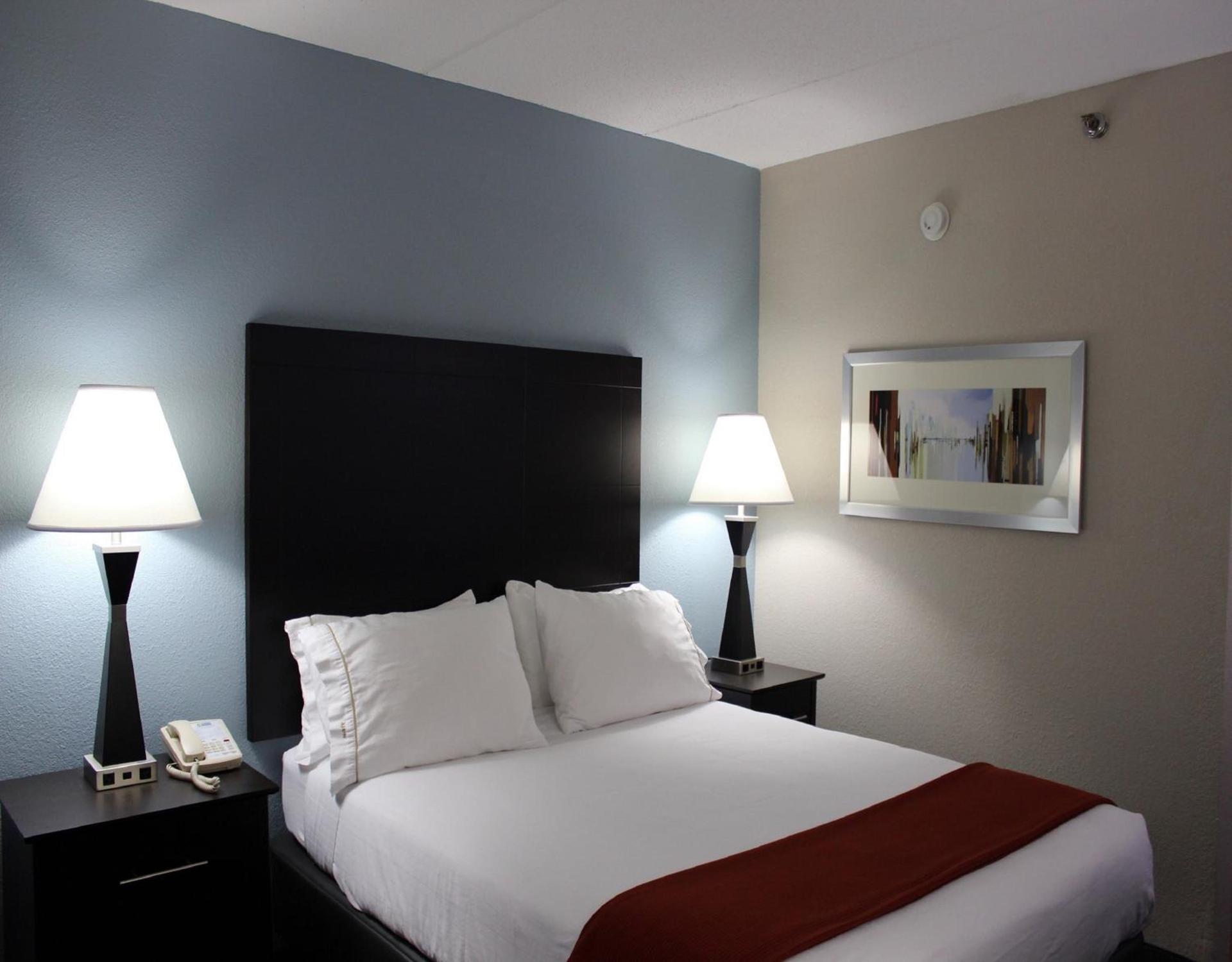Holiday Inn Express Forsyth by IHG photo 17