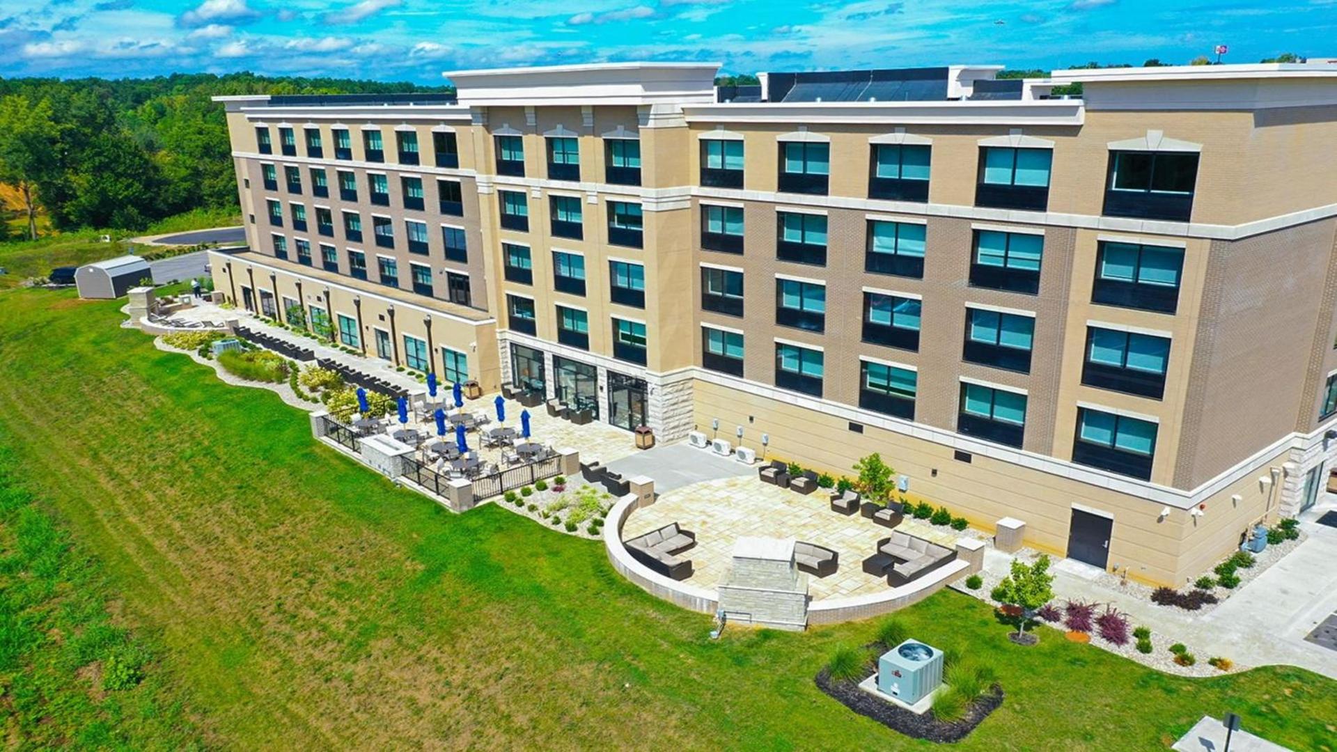 Holiday Inn Express & Suites - Elizabethtown North by IHG photo 18