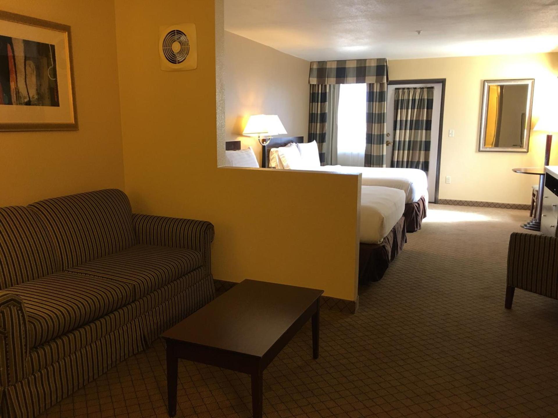 Holiday Inn Express Fallon by IHG photo 3