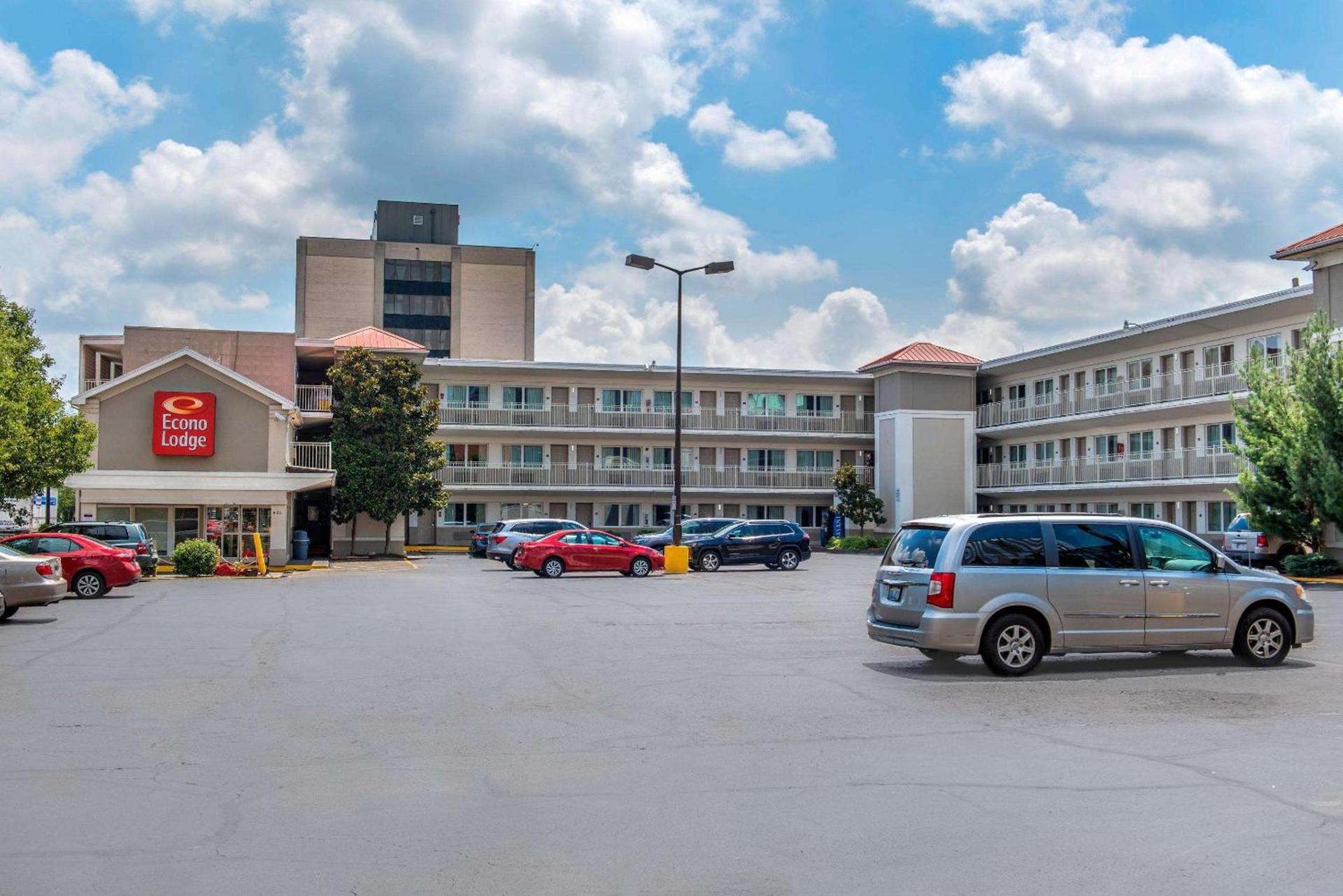 Econo Lodge Louisville Downtown photo 19