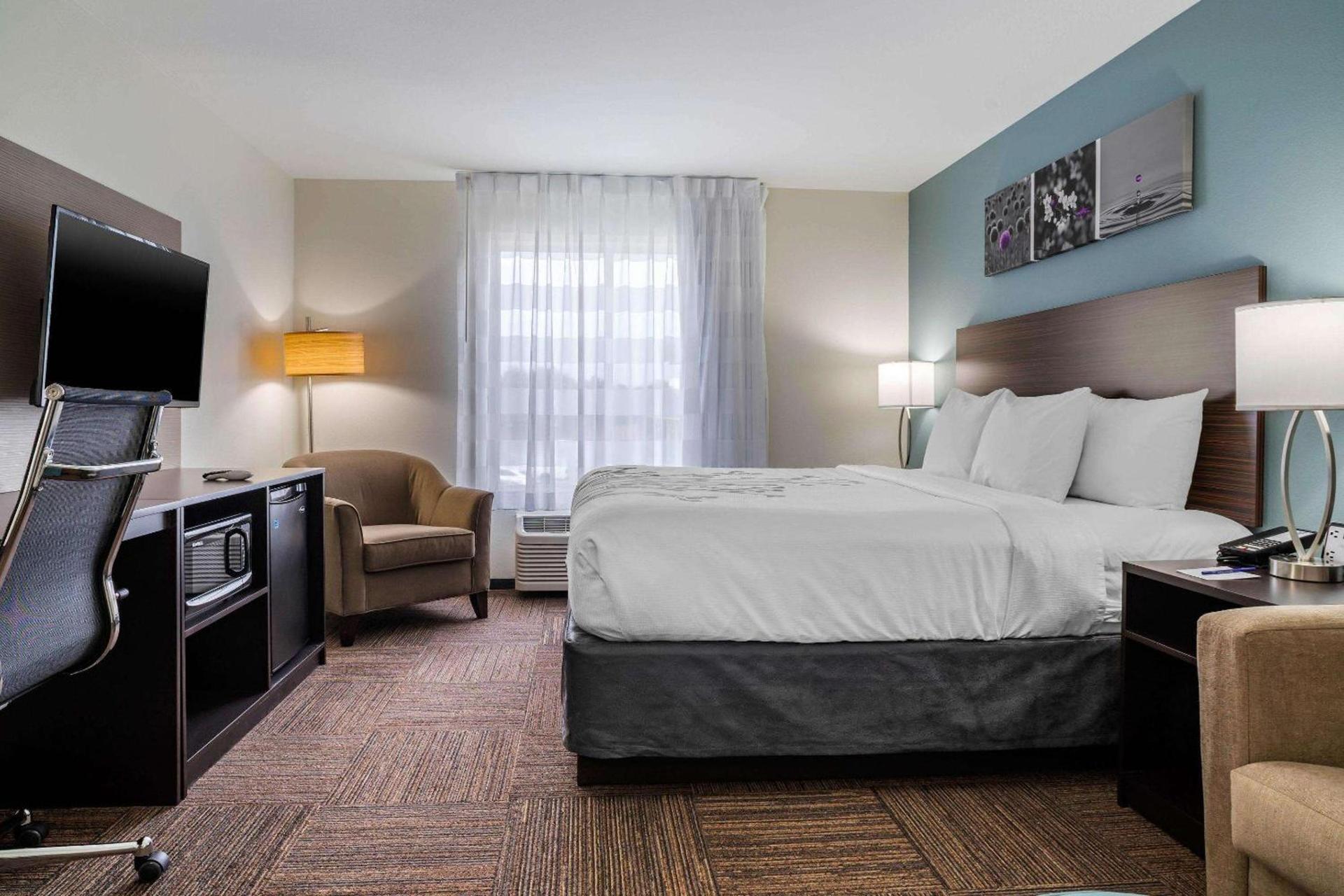 Sleep Inn & Suites near Westchase photo 29