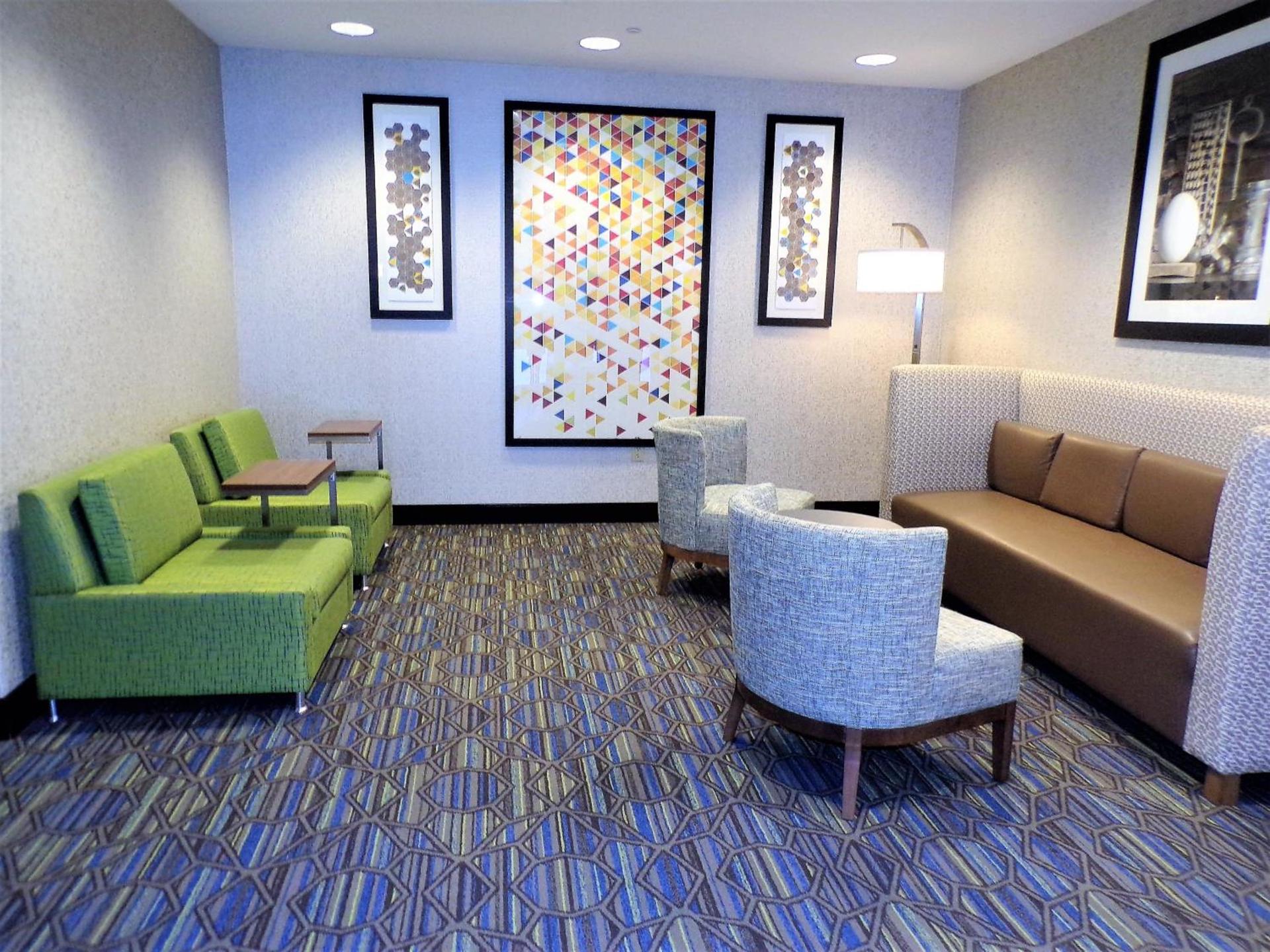 Holiday Inn Express Hotel & Suites Largo-Clearwater by IHG photo 10