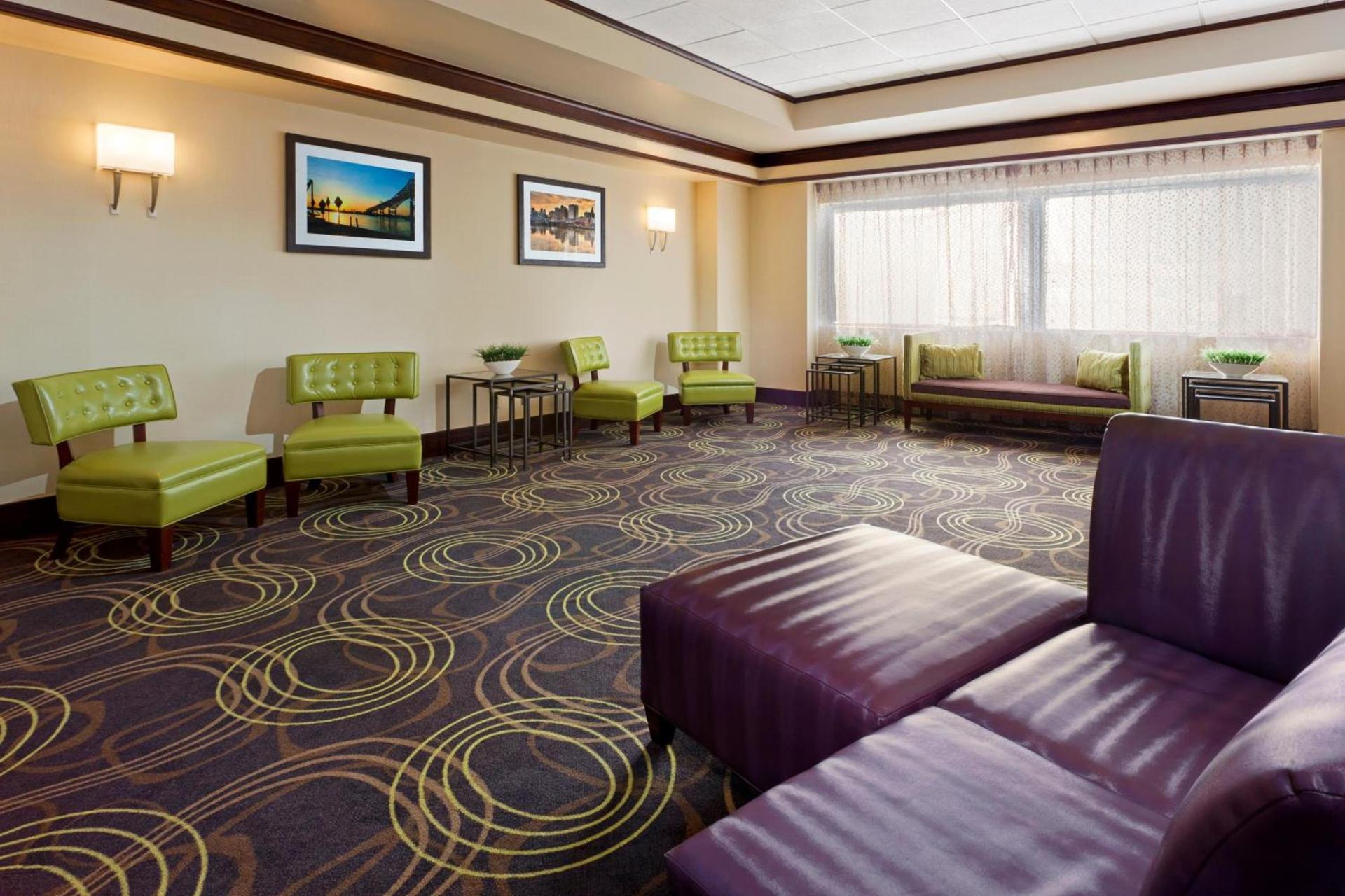 Holiday Inn Clark - Newark by IHG photo 9
